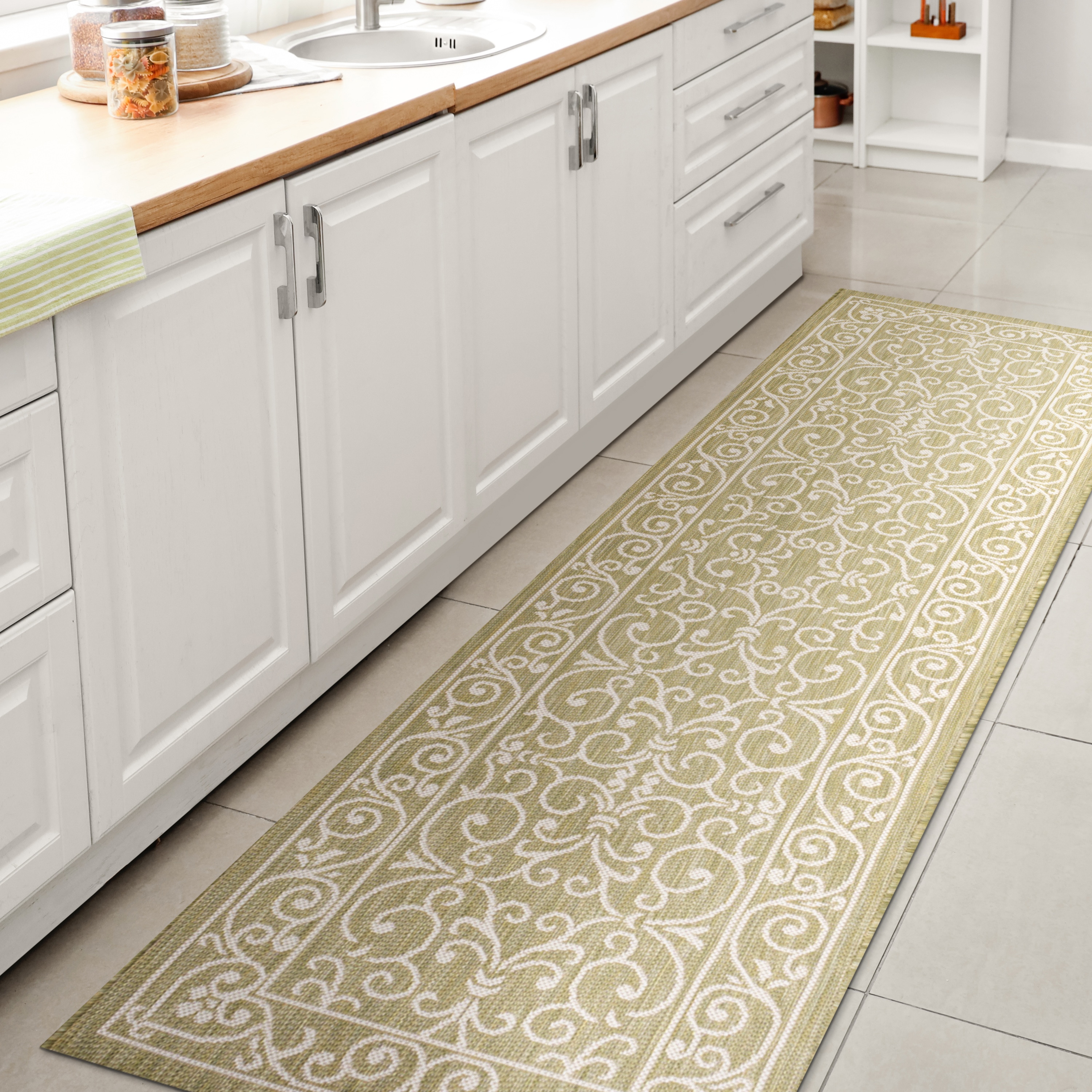 JONATHAN  Y SMB106H-210 Santa Monica Charleston Filigree Textured Weave 2 x 10 (ft) Loomed Polypropylene Green/Cream Rectangular Indoor/Outdoor Border Coastal Runner rug