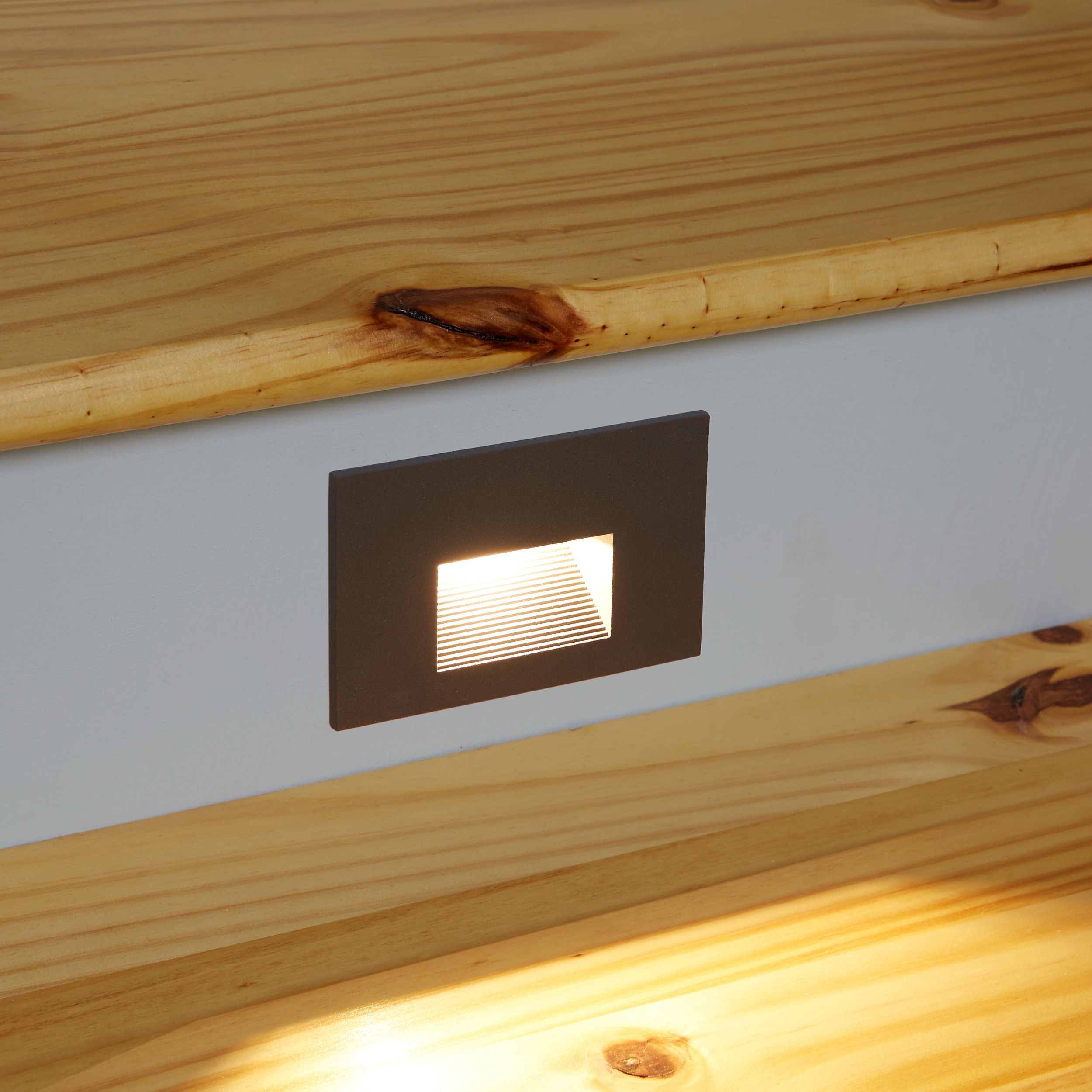 Bronze 3-Inch LED Pathway Step Light