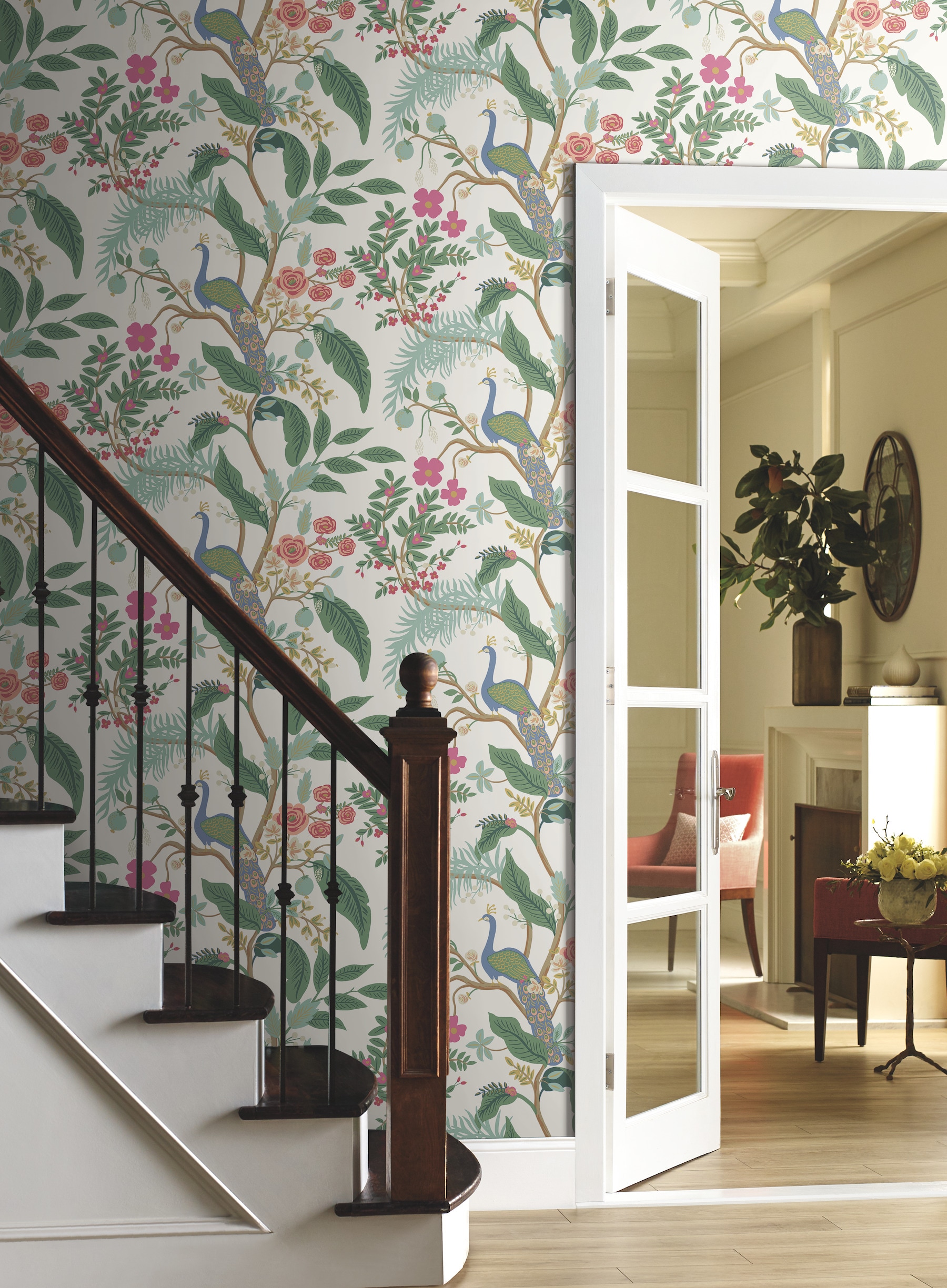 Rifle Paper RI5174 60.8-Sq. Feet Periwinkle Non-woven Animals Unpasted Wallpaper