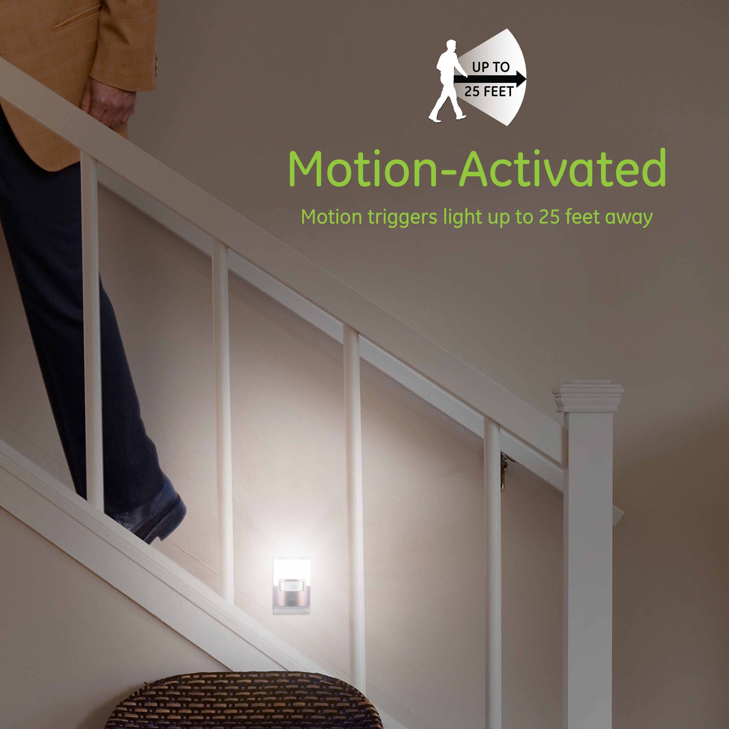 Utilitech White LED Motion Sensor Auto On/Off Night Light in the