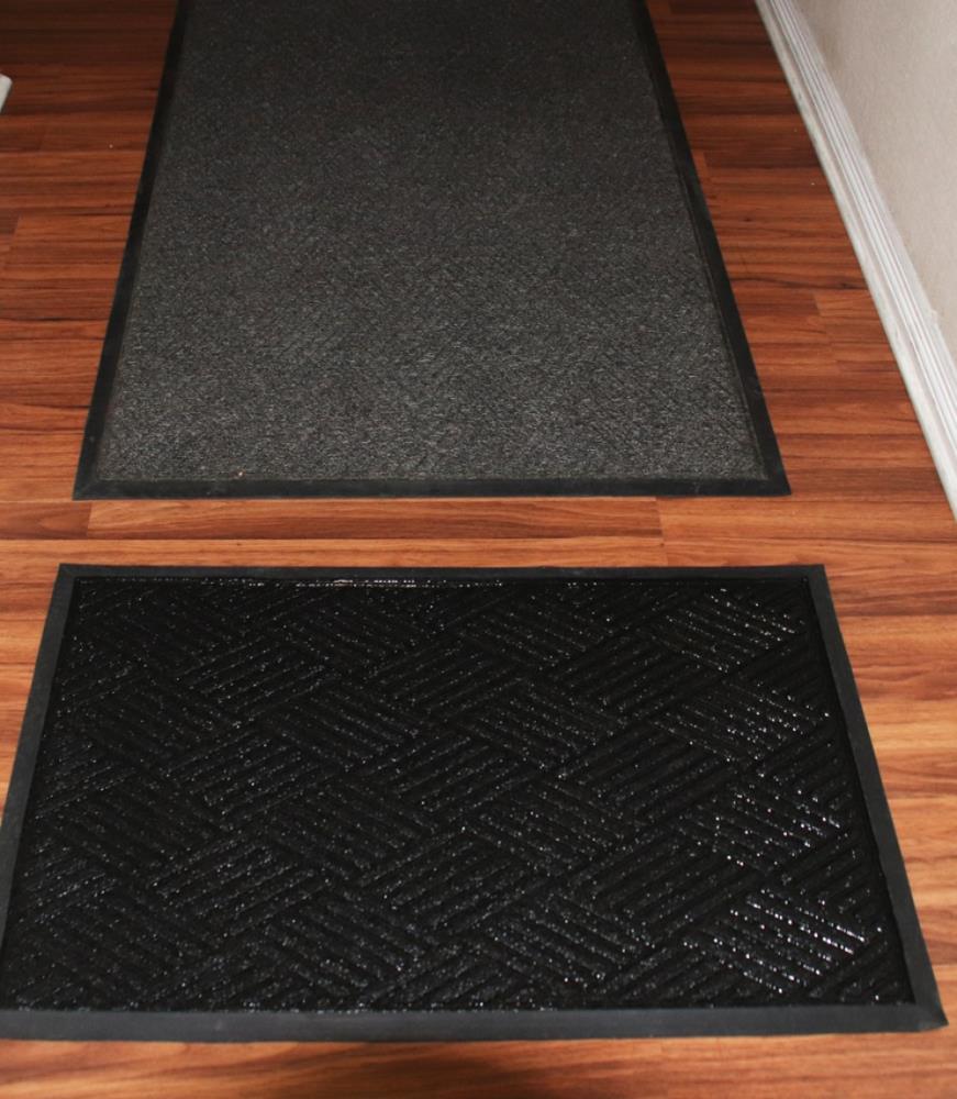 Rhino Mats 3-ft x 5-ft Red Rectangular Indoor or Outdoor Door Mat