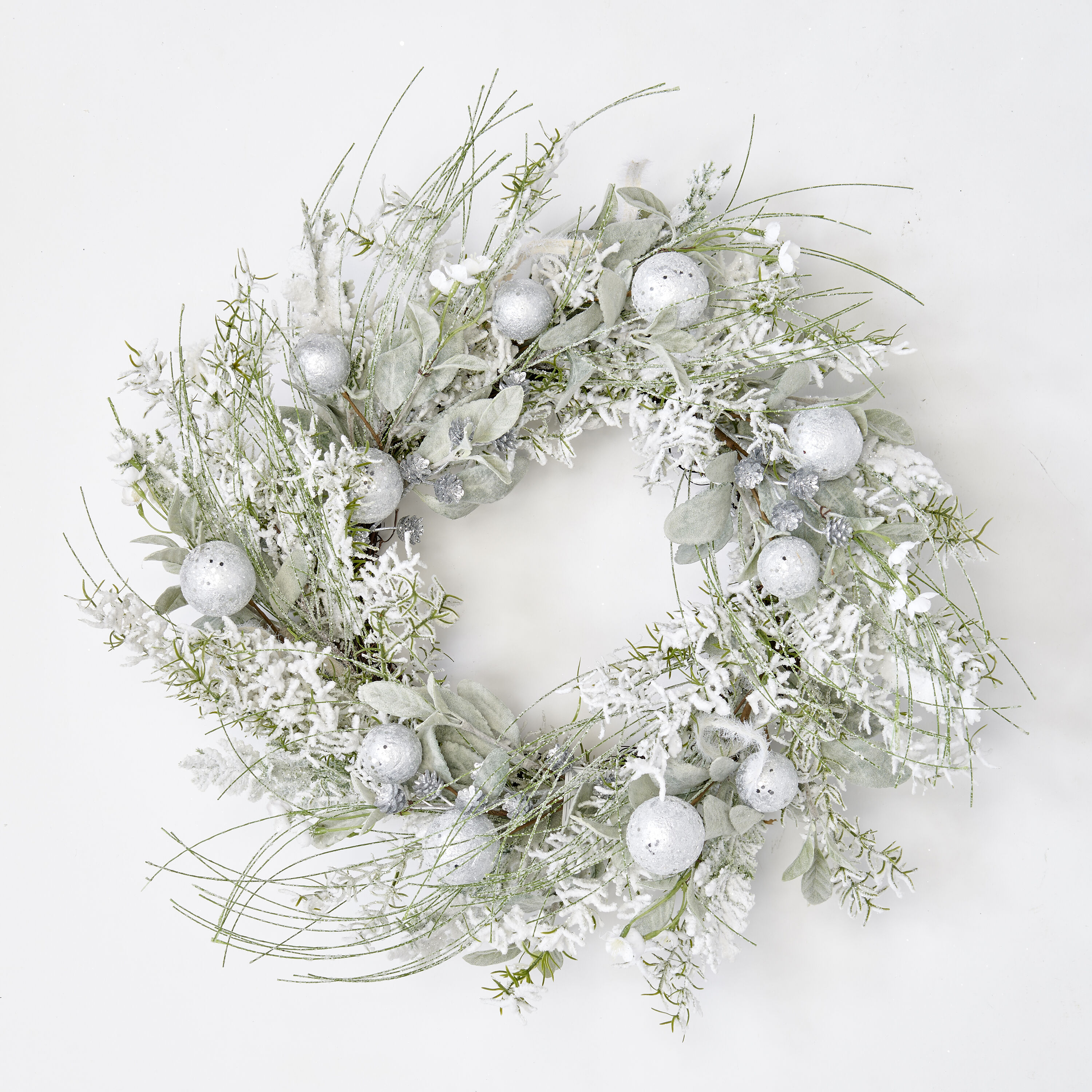 Worth Imports 9993 24-in Indoor Multicolor Leaf Artificial Christmas Wreath
