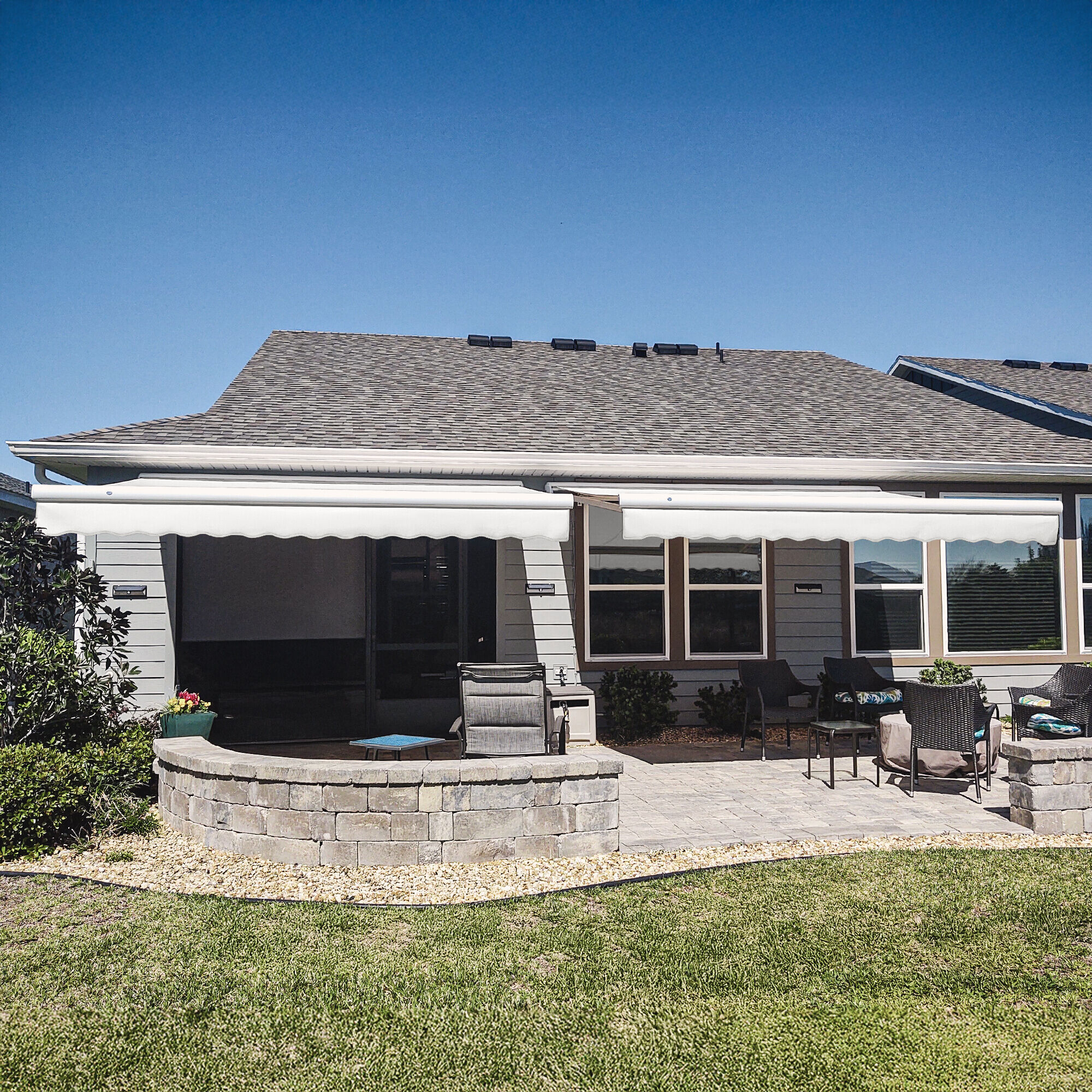 Awntech KWR8-L-W awnings - View #2