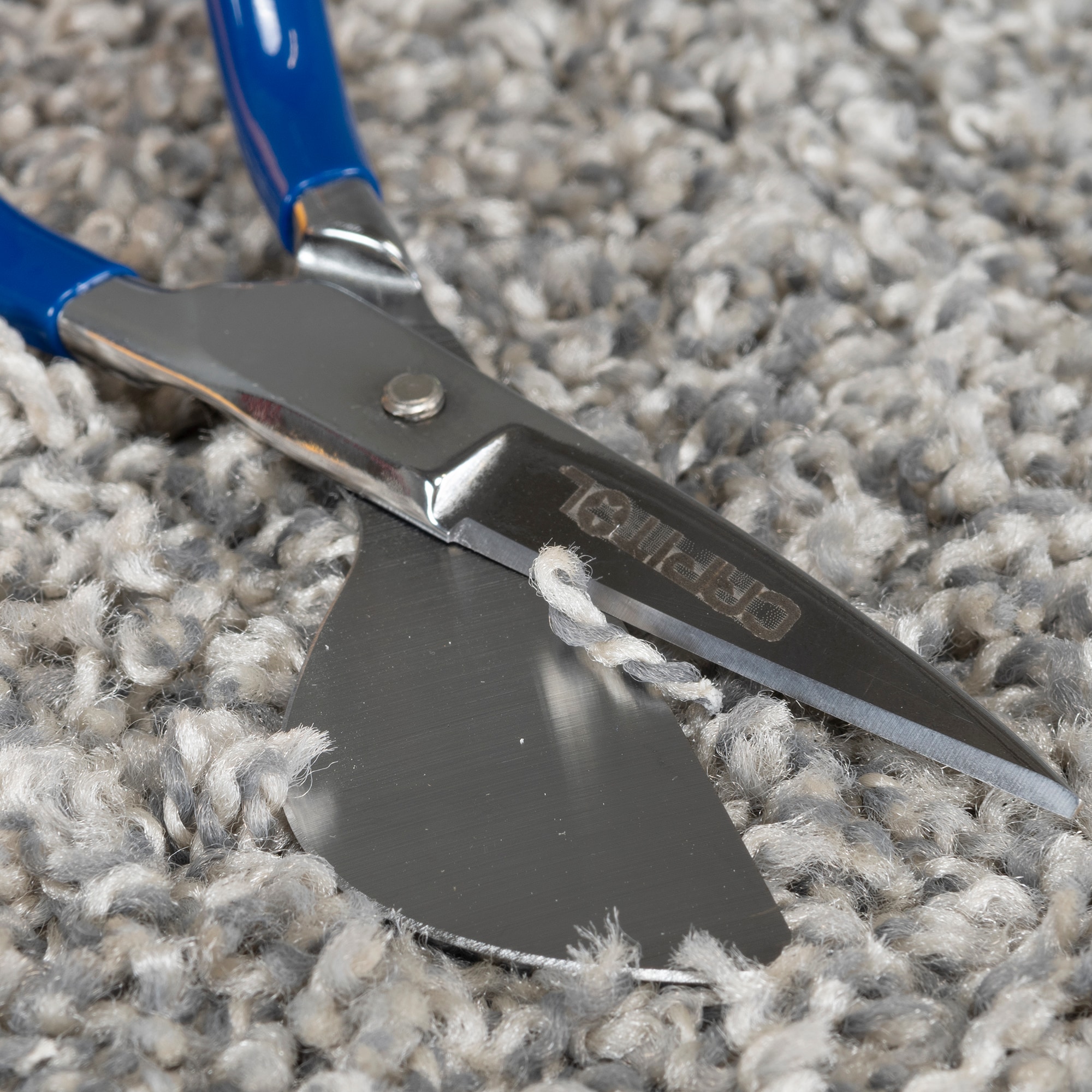 Marshalltown Carpet Napping Shears in the Carpet Cutters