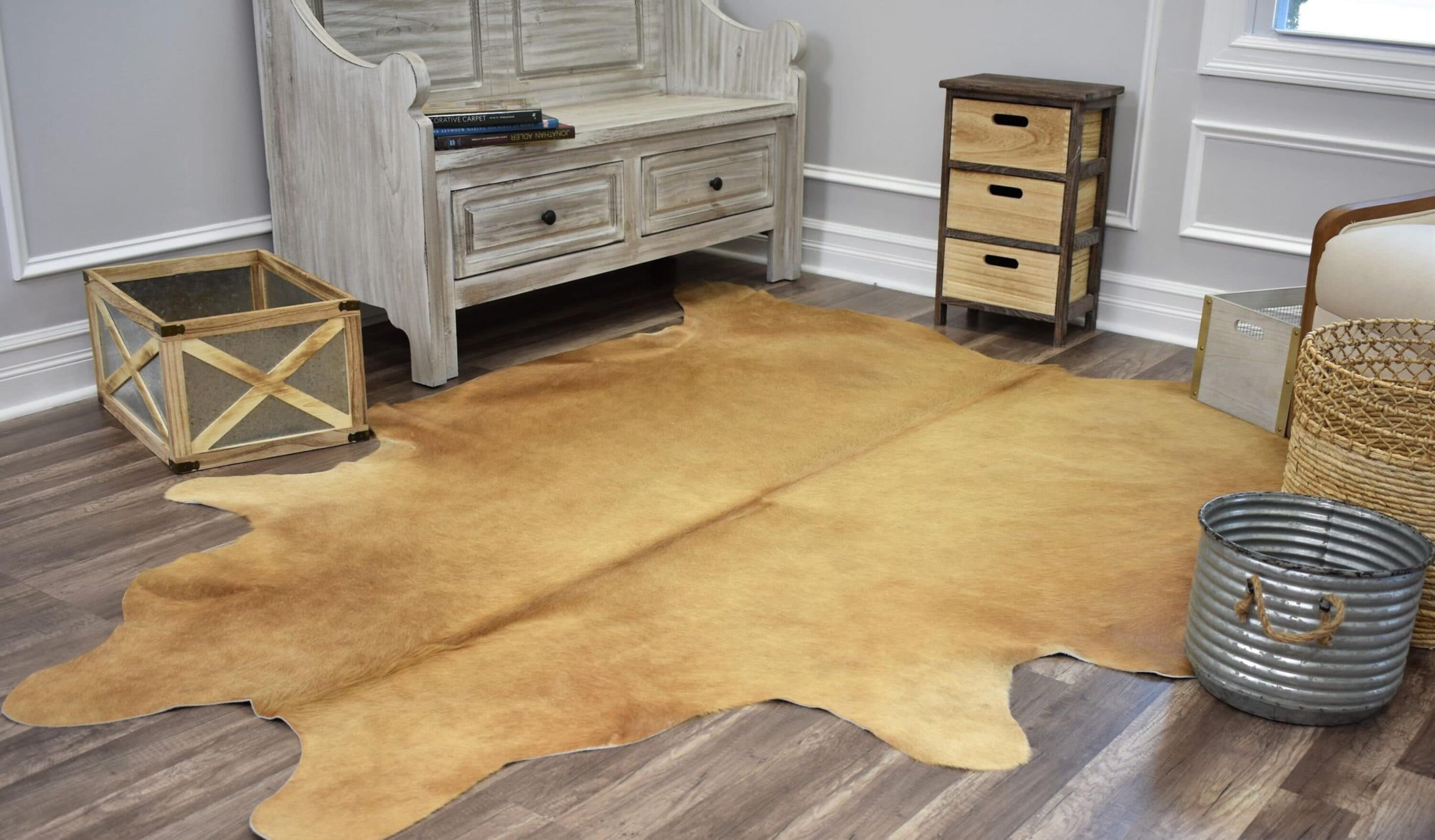 Round Blue Geometric Stain-Resistant Cowhide Area Rug