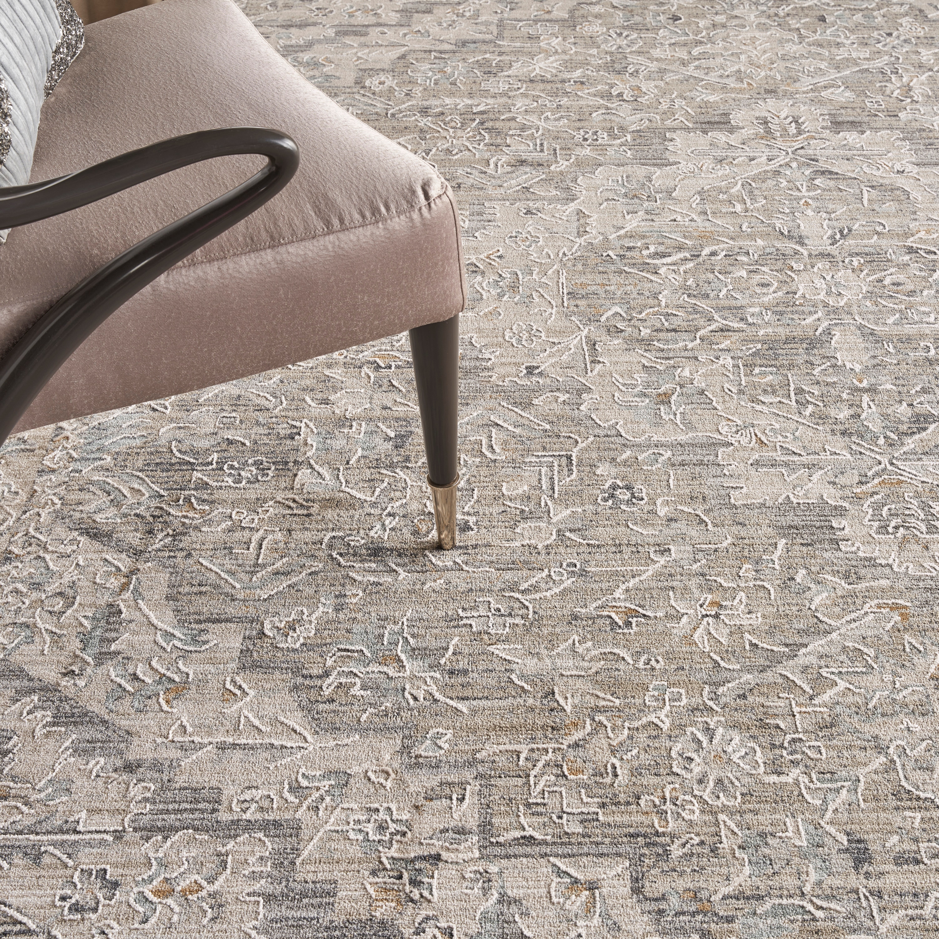 Ivory Taupe Floral Synthetic Round Washable Rug