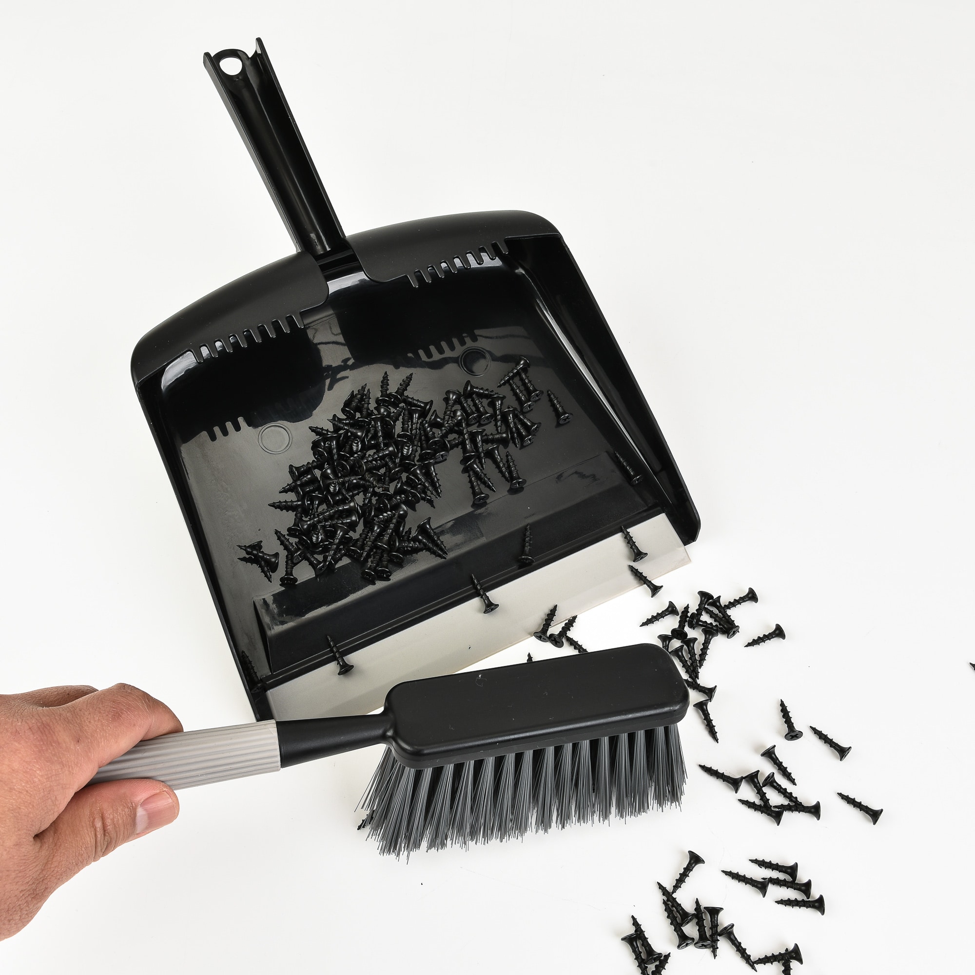  TE7481 dustpans - View #2