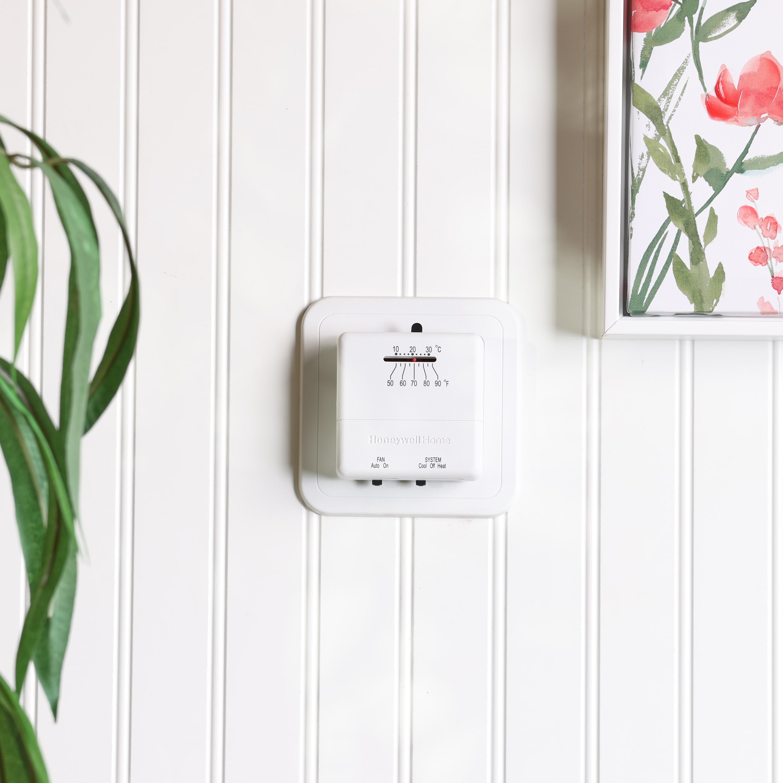 White Square Low Voltage Heating and Cooling Thermostat