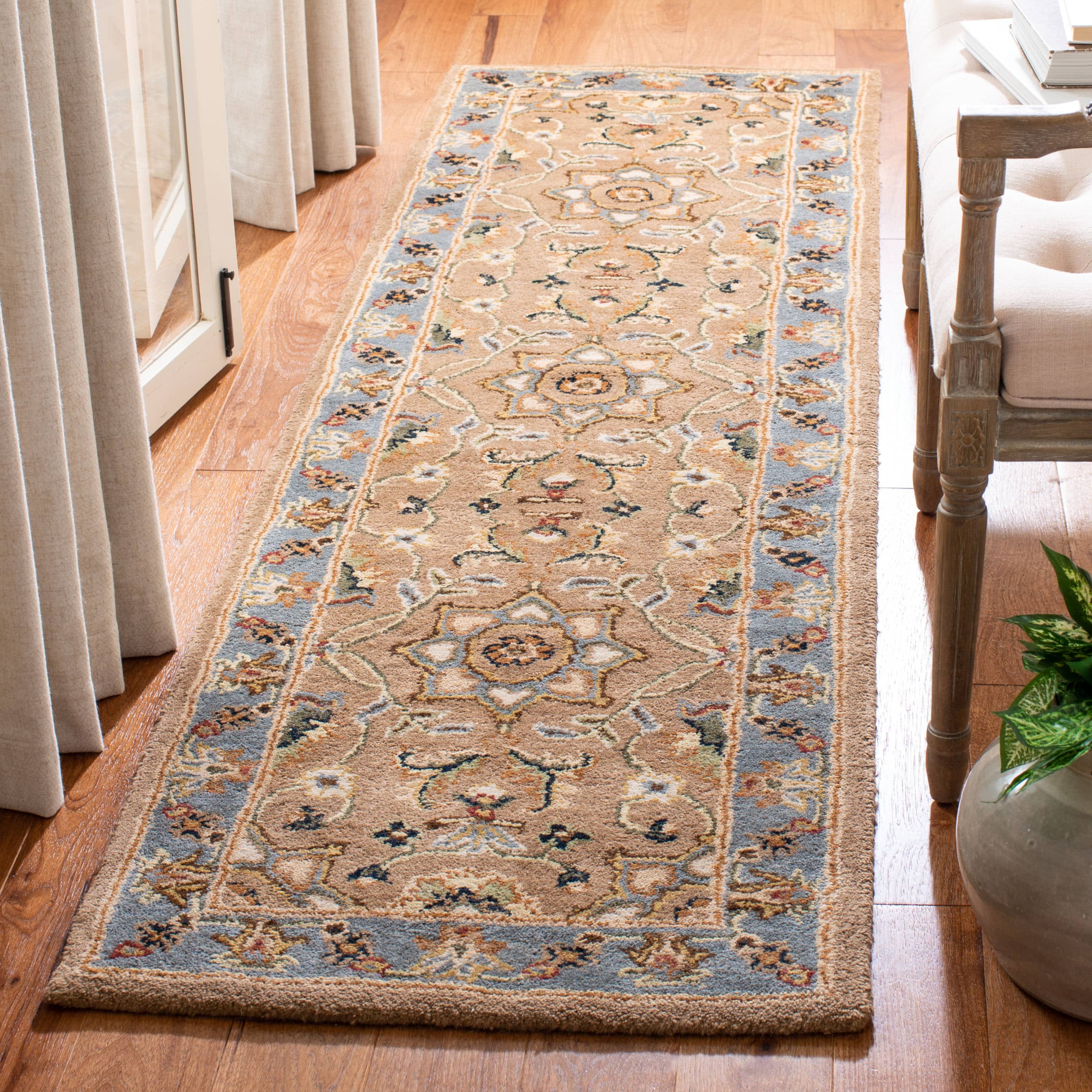  Cl387 Beige/Light Blue Traditional 2ft-3in x 8ft Runner Rug
