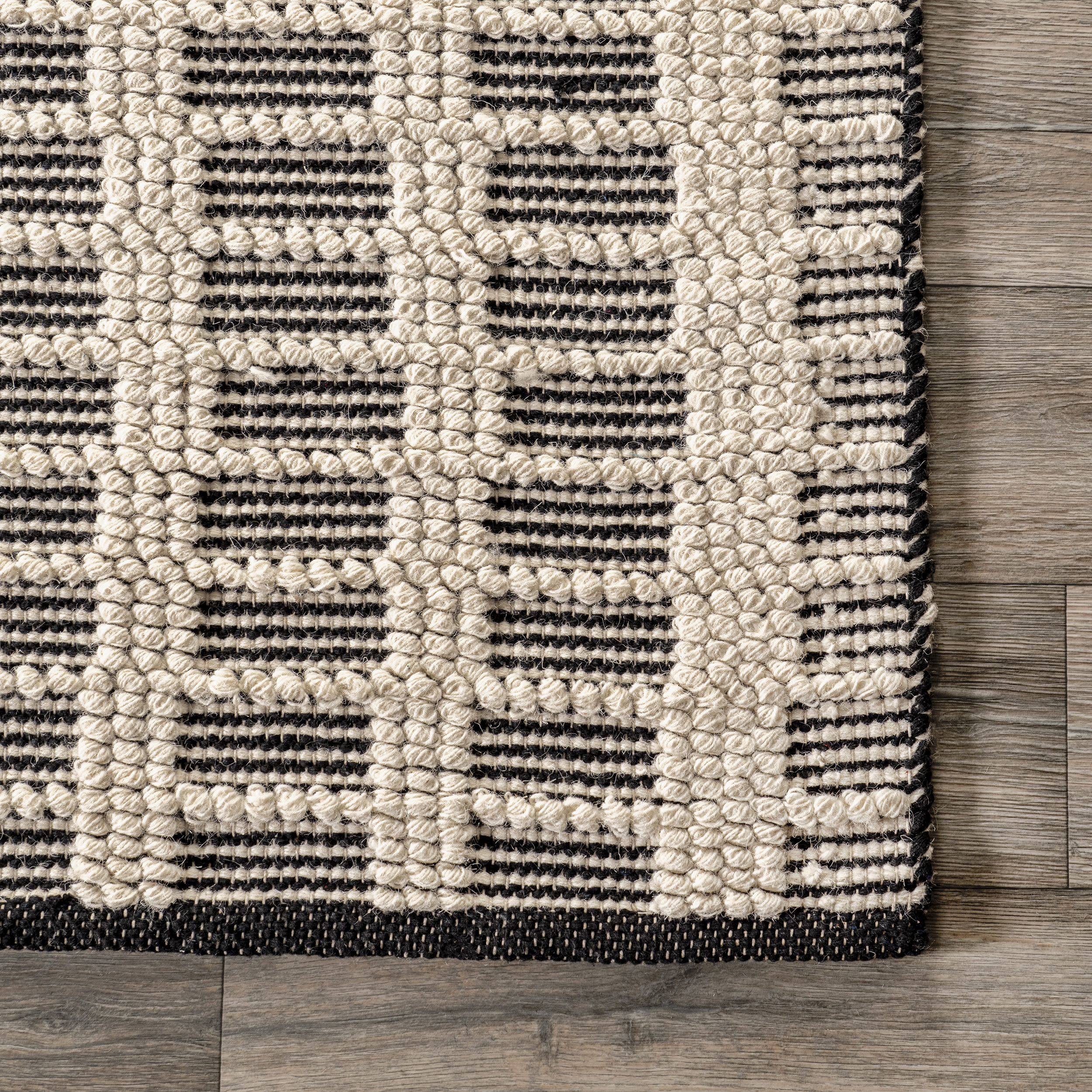 Parker Check Handmade Ivory Wool 5' x 8' Area Rug