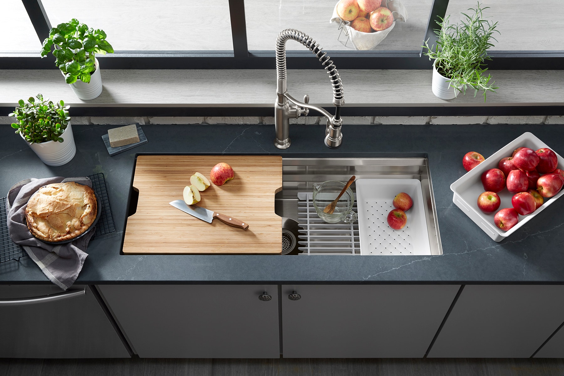 Neste 78cm Workstation Kitchen Sink with Accessories