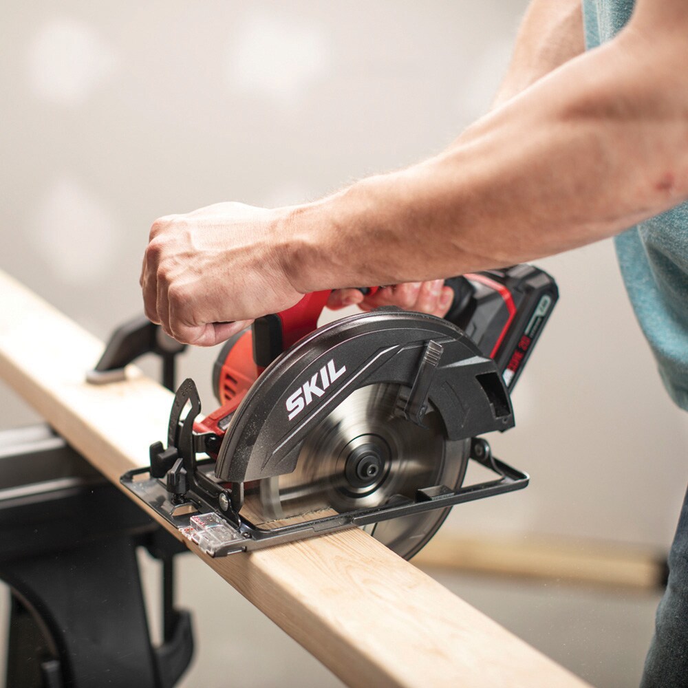 SKIL 20V 6-1 Inch Cordless Circular Saw, Includes 2.0Ah PWRCore 20 Lithium Battery and Charger CR5406-10 - 1