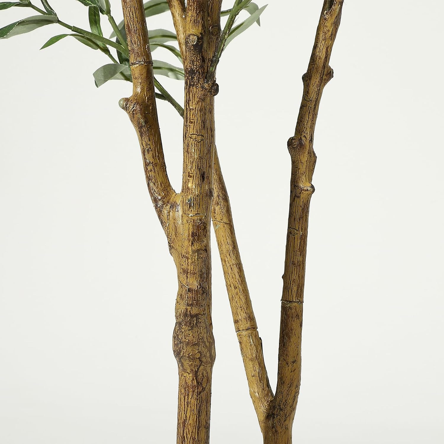 Photo inspiration: Picture Idea: Gaomon 4Ft Faux Olive Tree Indoor With Black Planter And