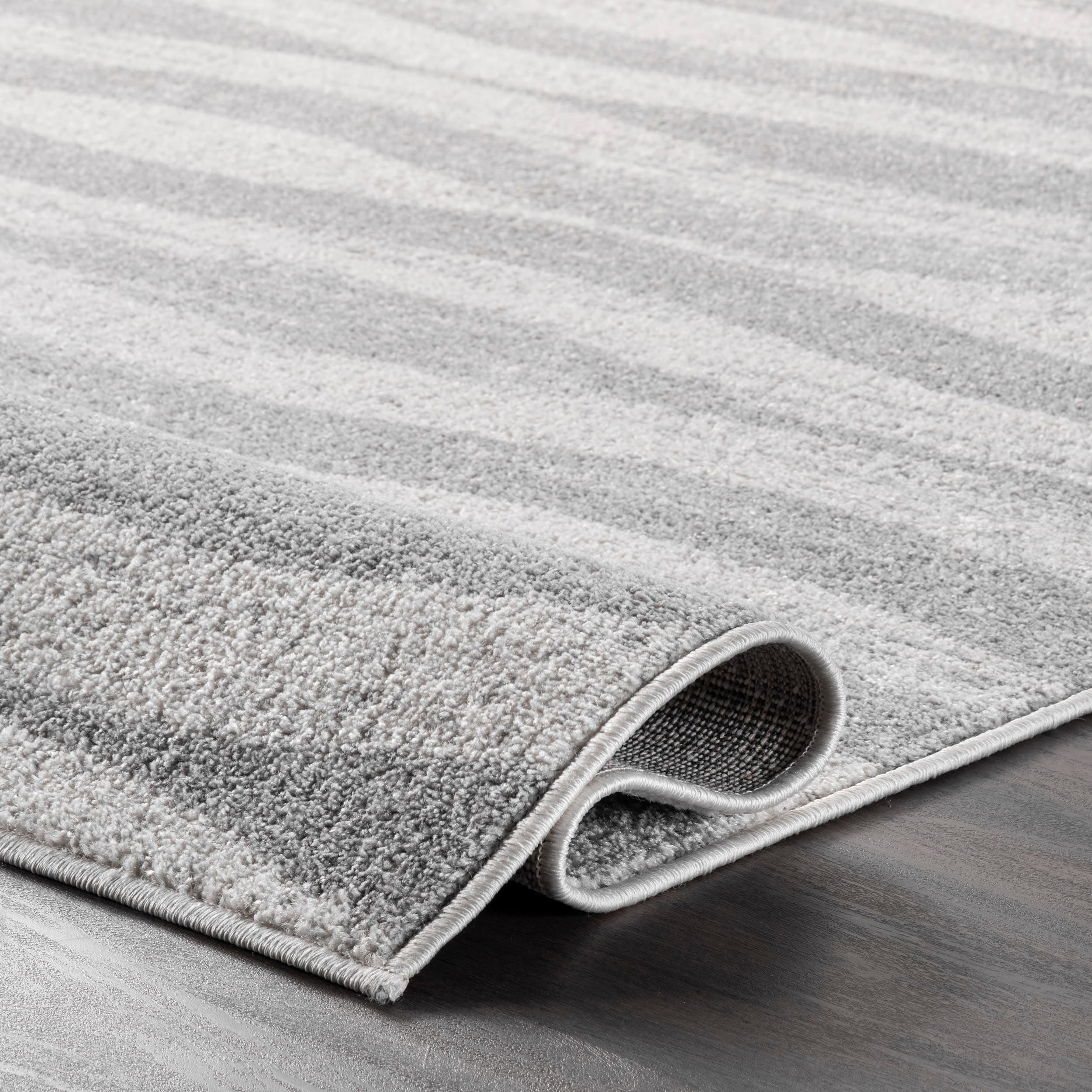 Reversible Gray Stripe Synthetic Area Rug 4' x 6'