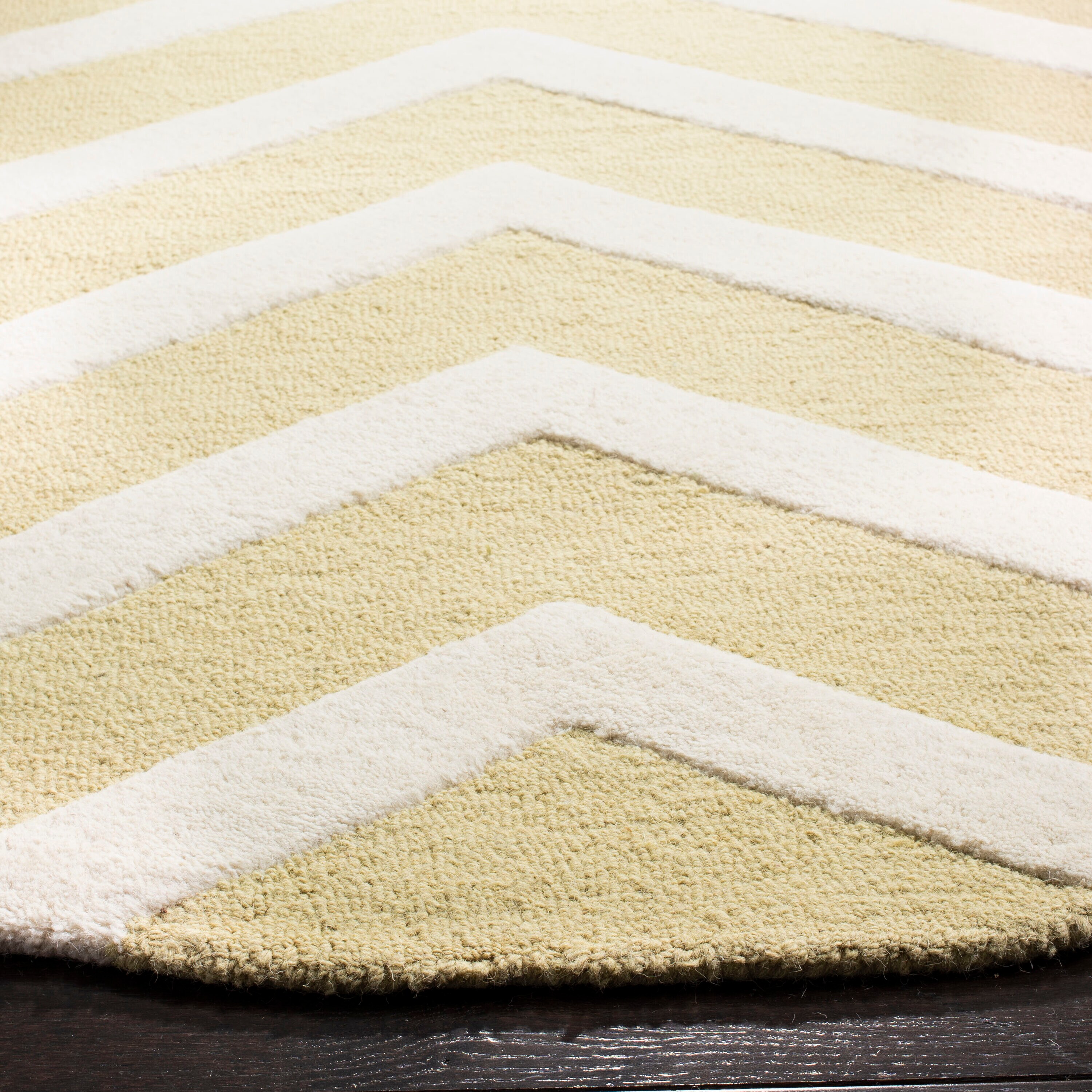 Safavieh CAM714L-6R rugs - View #3