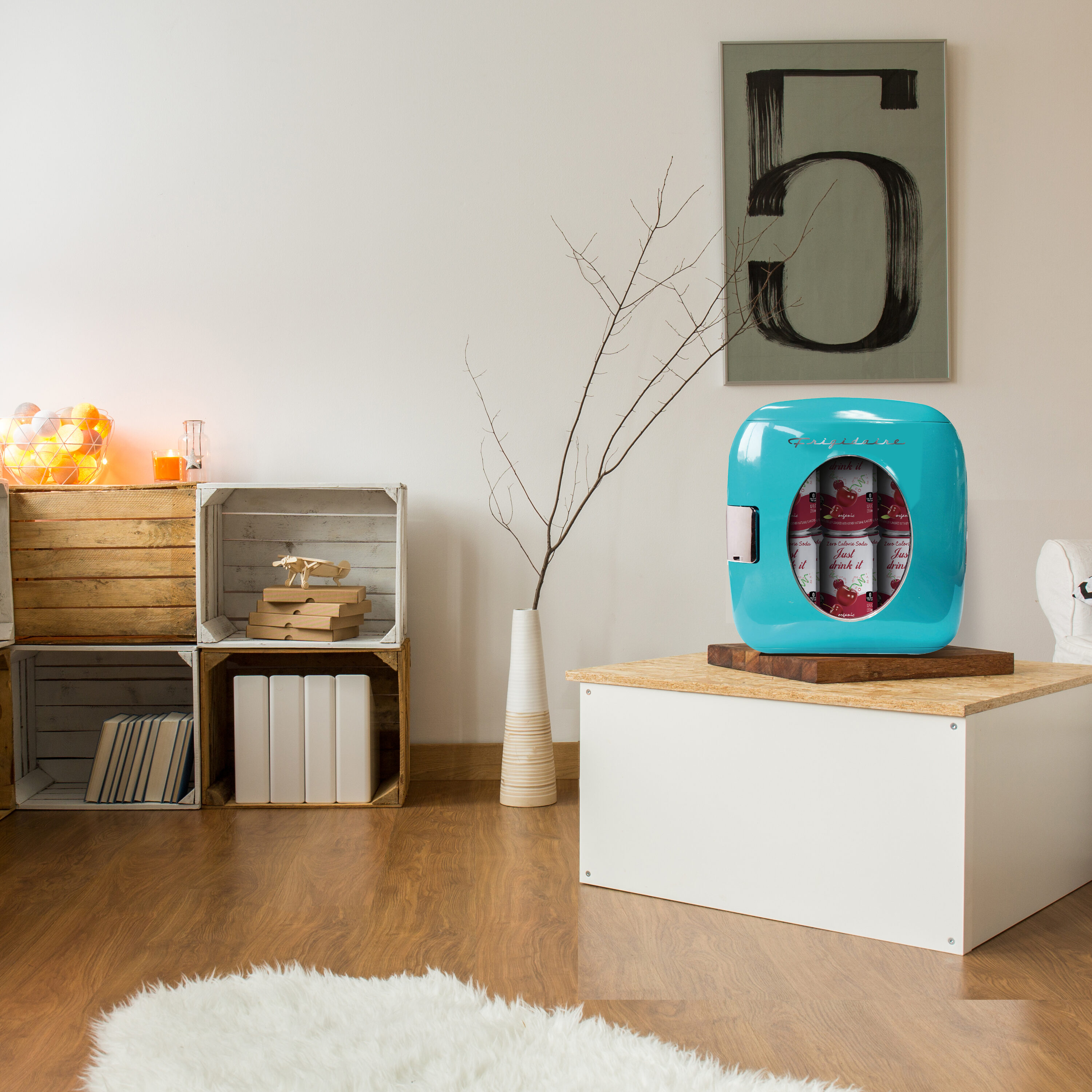 Baby Blue Retro Portable 12-Can Mini Fridge Cooler