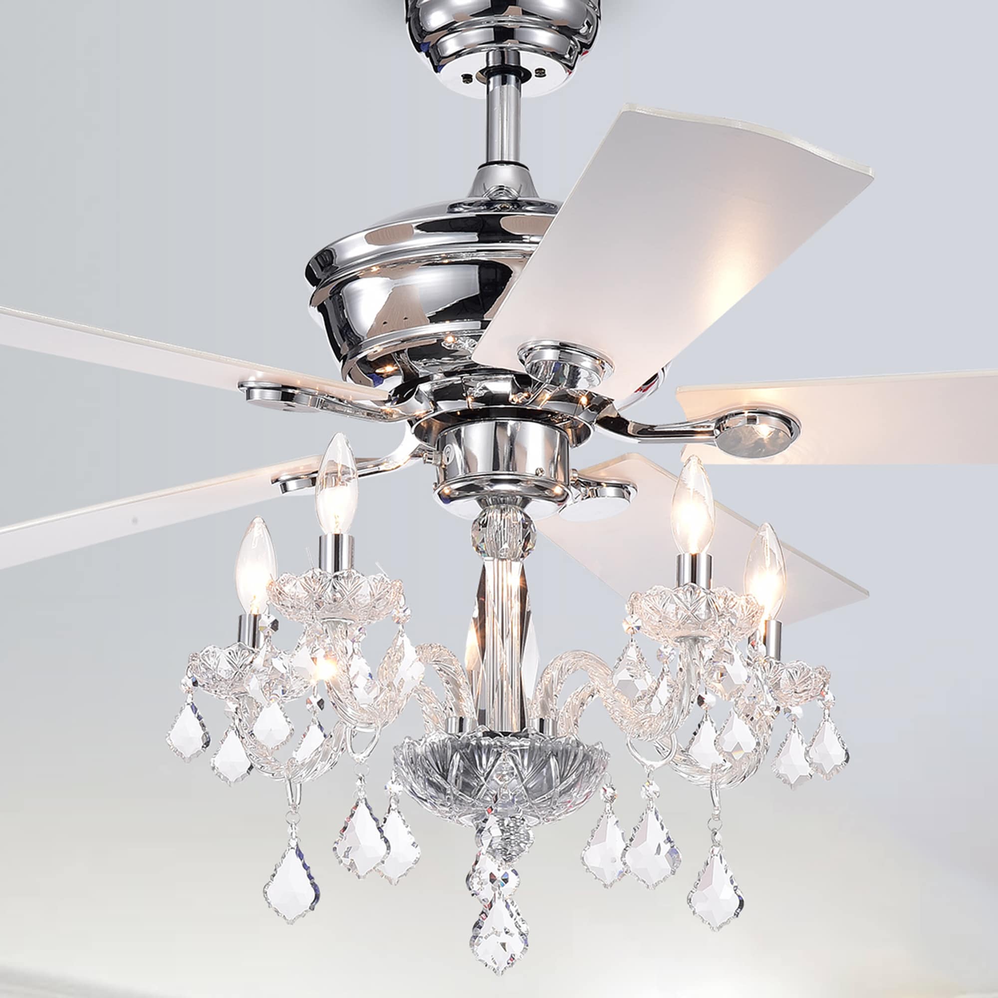 Rotere klassisk jeg er enig Home Accessories Inc 52-in Chrome Indoor Chandelier Ceiling Fan with Light  Remote (5-Blade) in the Ceiling Fans department at Lowes.com