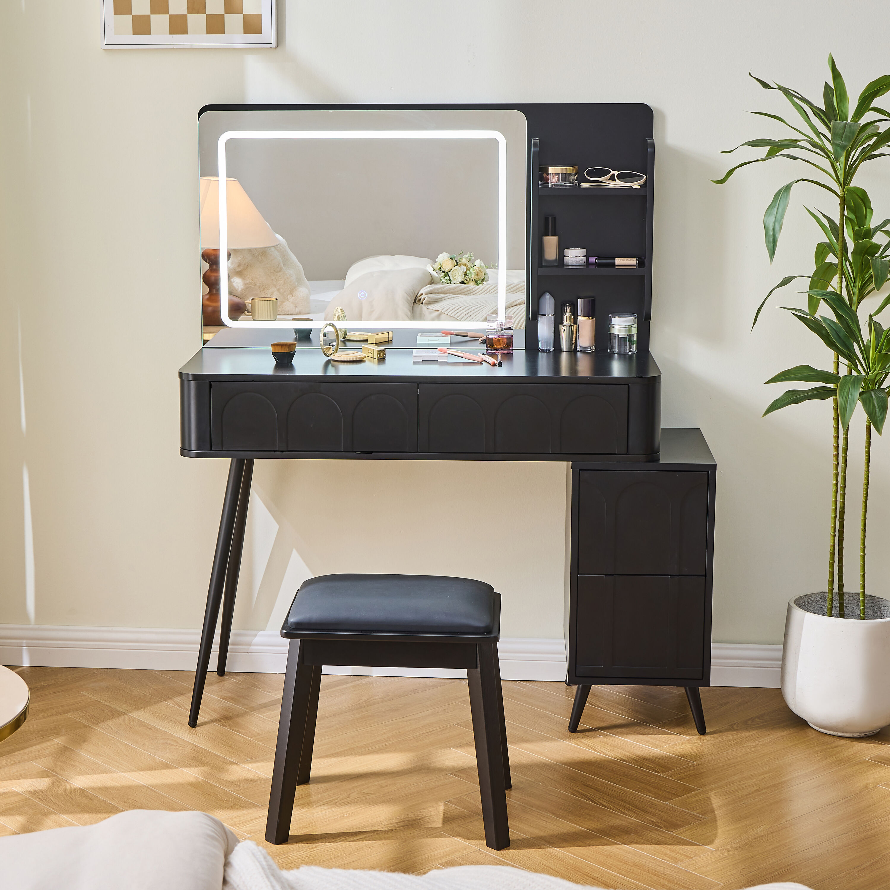 ModernLuxe N844P257529B Bedroom-Vanities - View #8