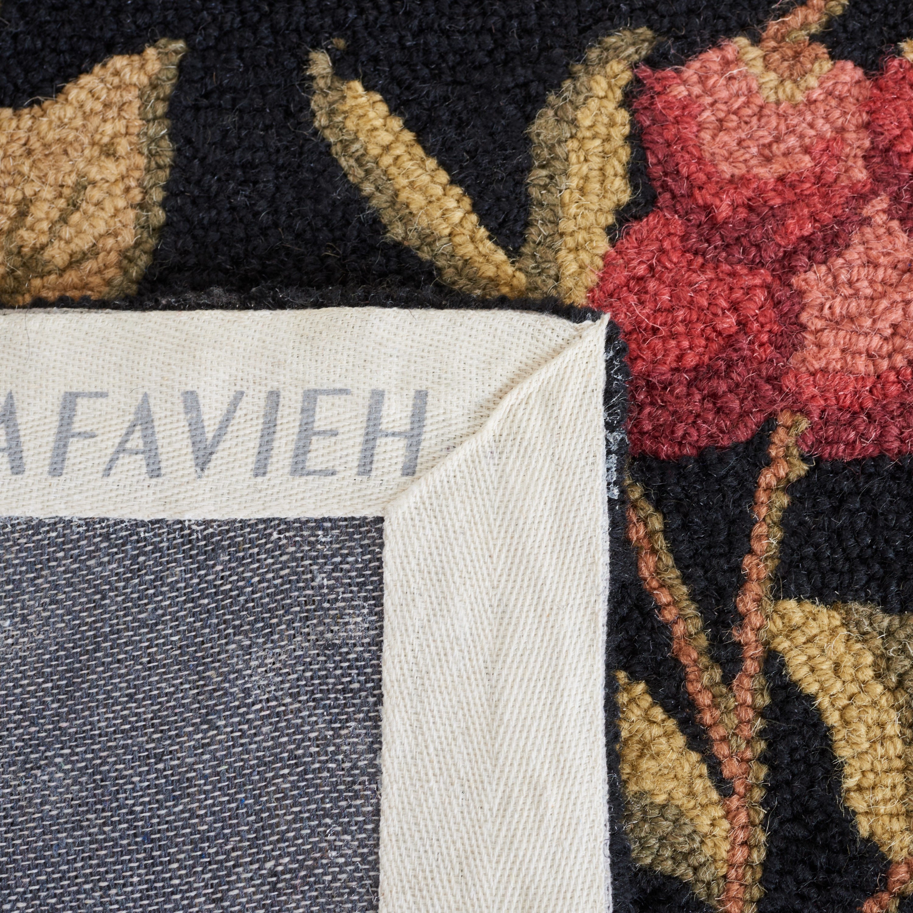 Safavieh HK210B-3 rugs - View #7