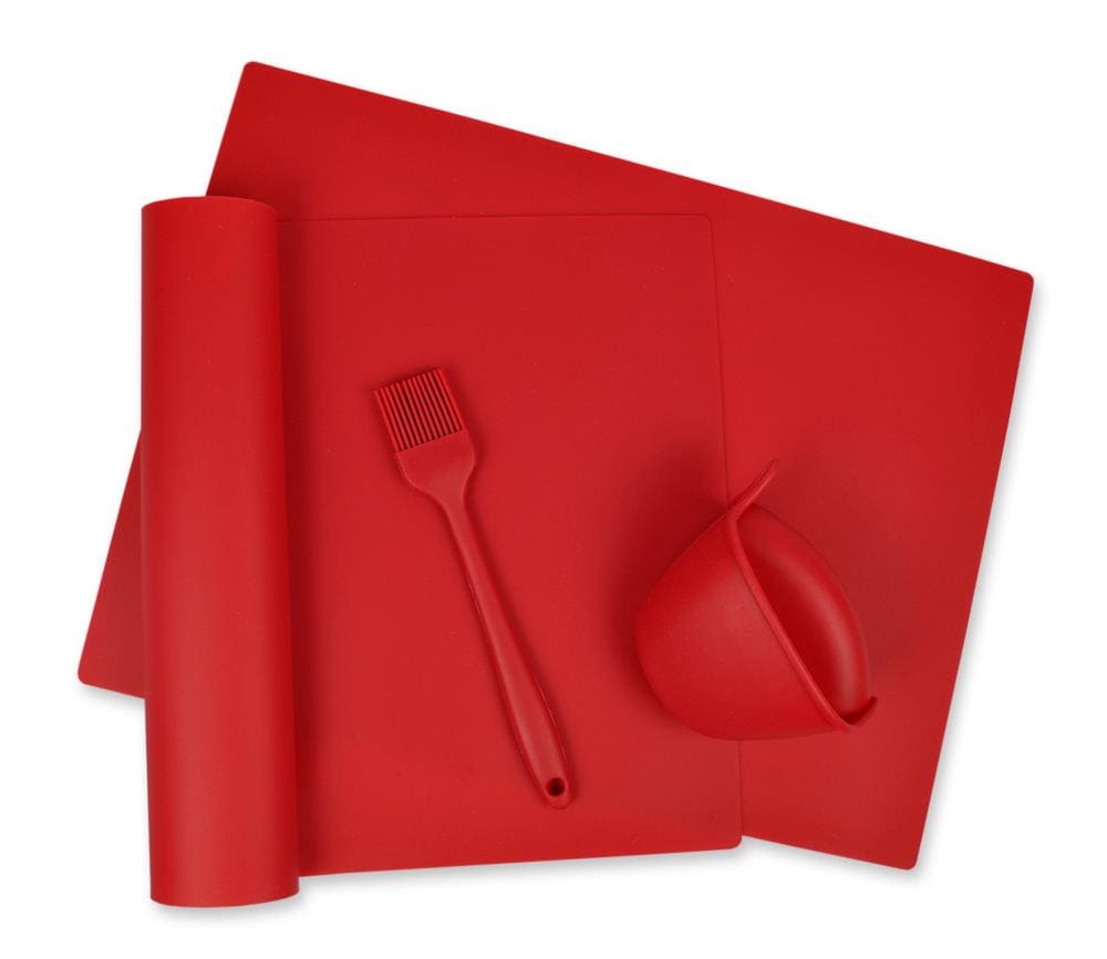 DII Red 4-Piece Silicone Bakeware Set in the Bakeware department at