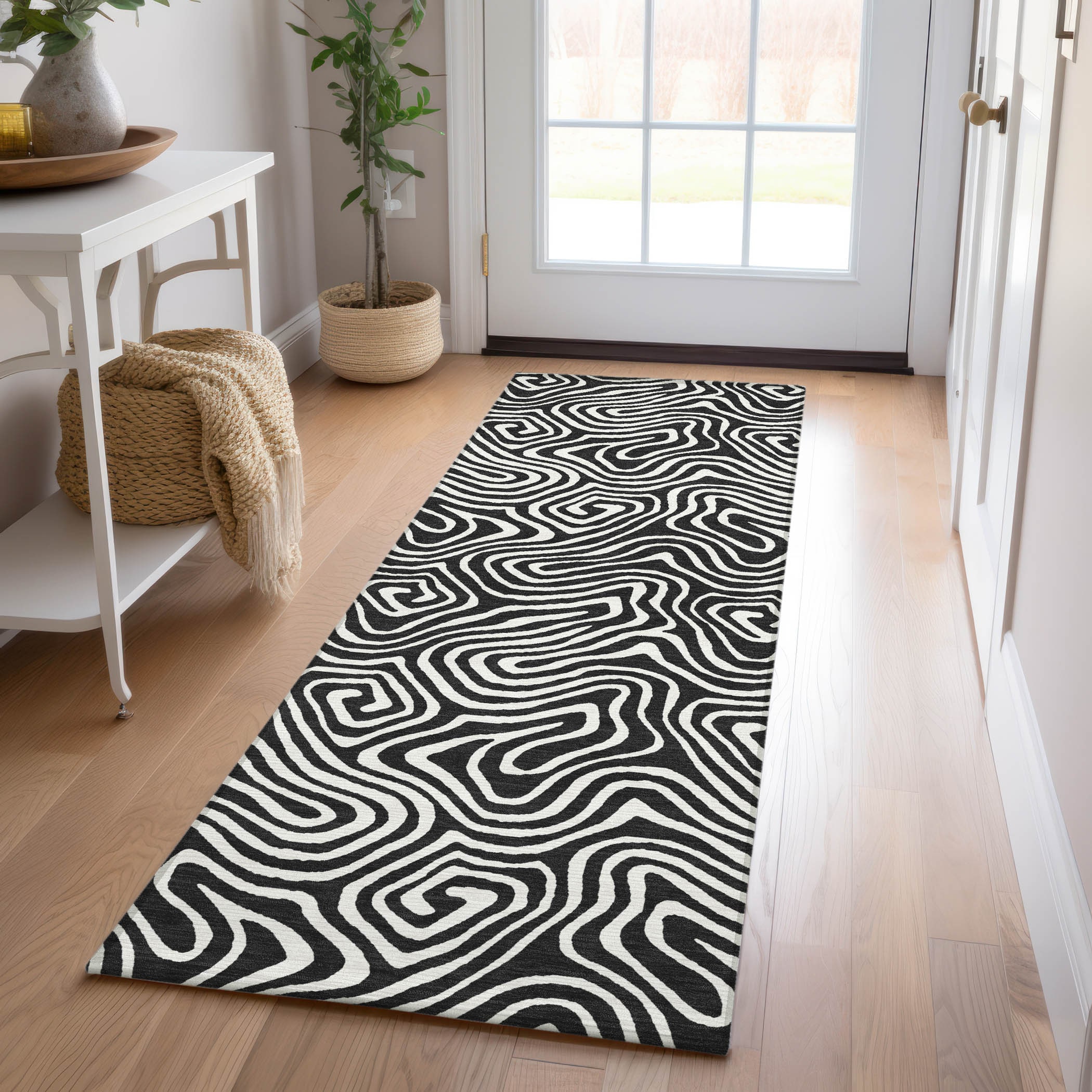 Addison Rugs ACN1030BK2X8 Chantille ACN1030BK 2 x 7 (ft) Polyester Black Rectangular Indoor/Outdoor Geometric Machine washable Runner rug