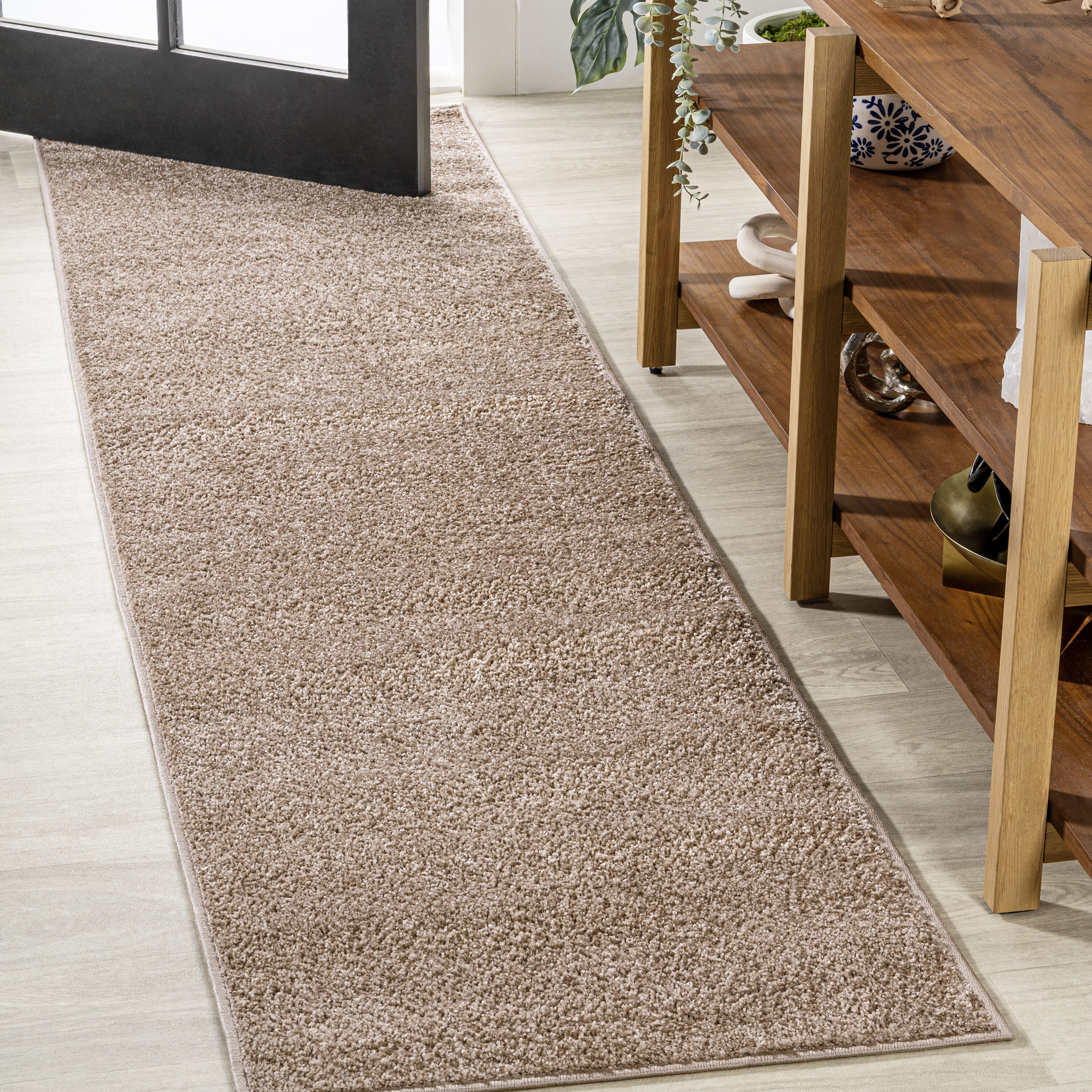 JONATHAN Y Haze Solid Low-Pile Light Gray 8 ft. x 10 ft. Area Rug