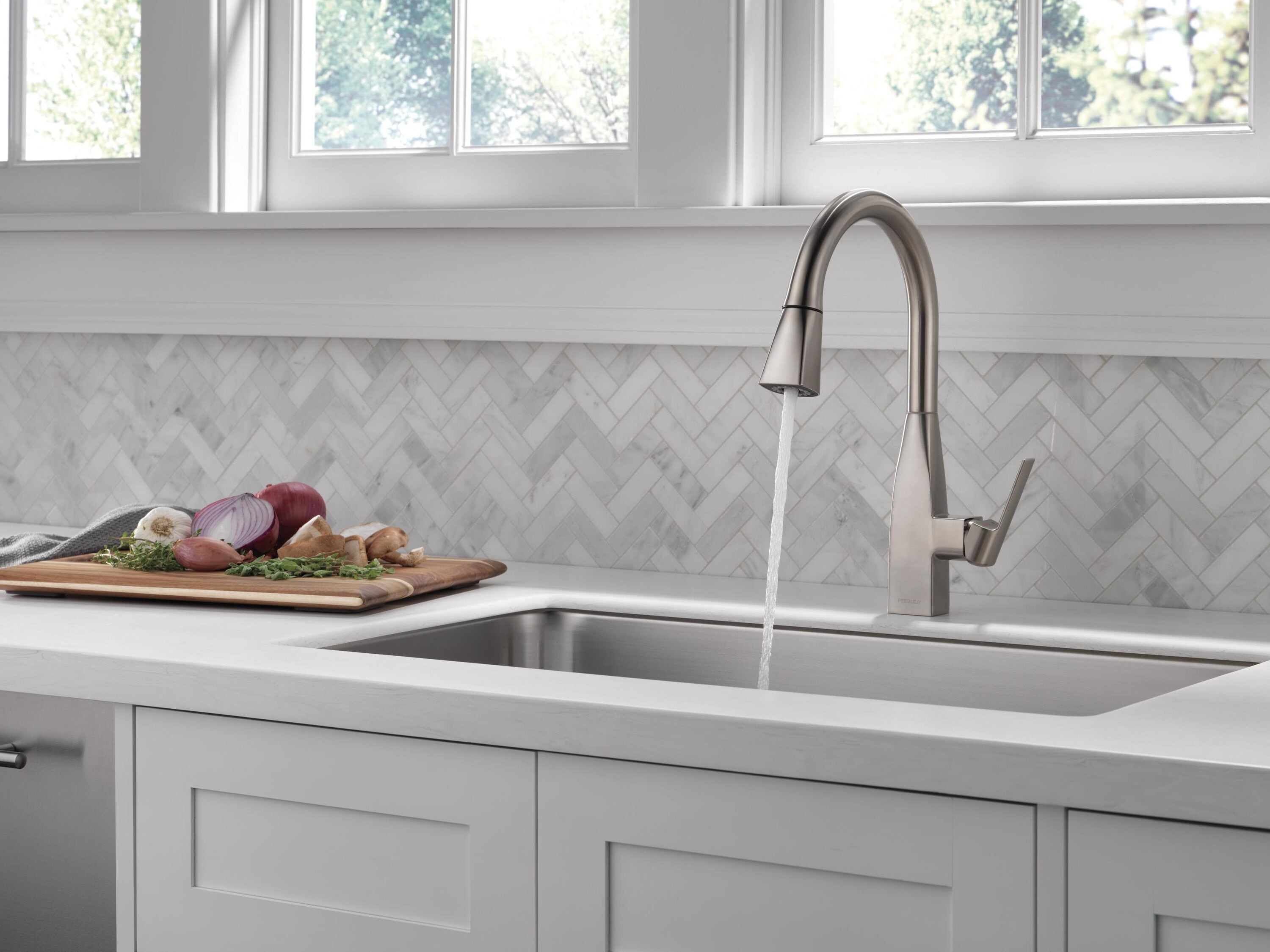 Peerless P7919LF-SS Kitchen-Faucets - View #5