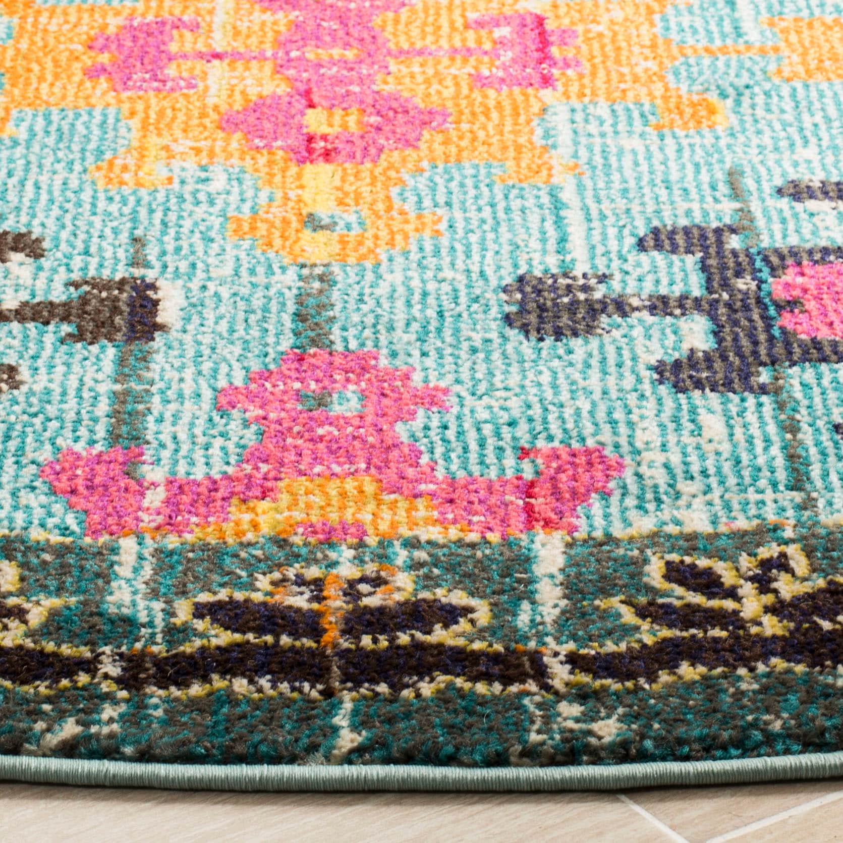 Safavieh MNC244N-7R rugs - View #3