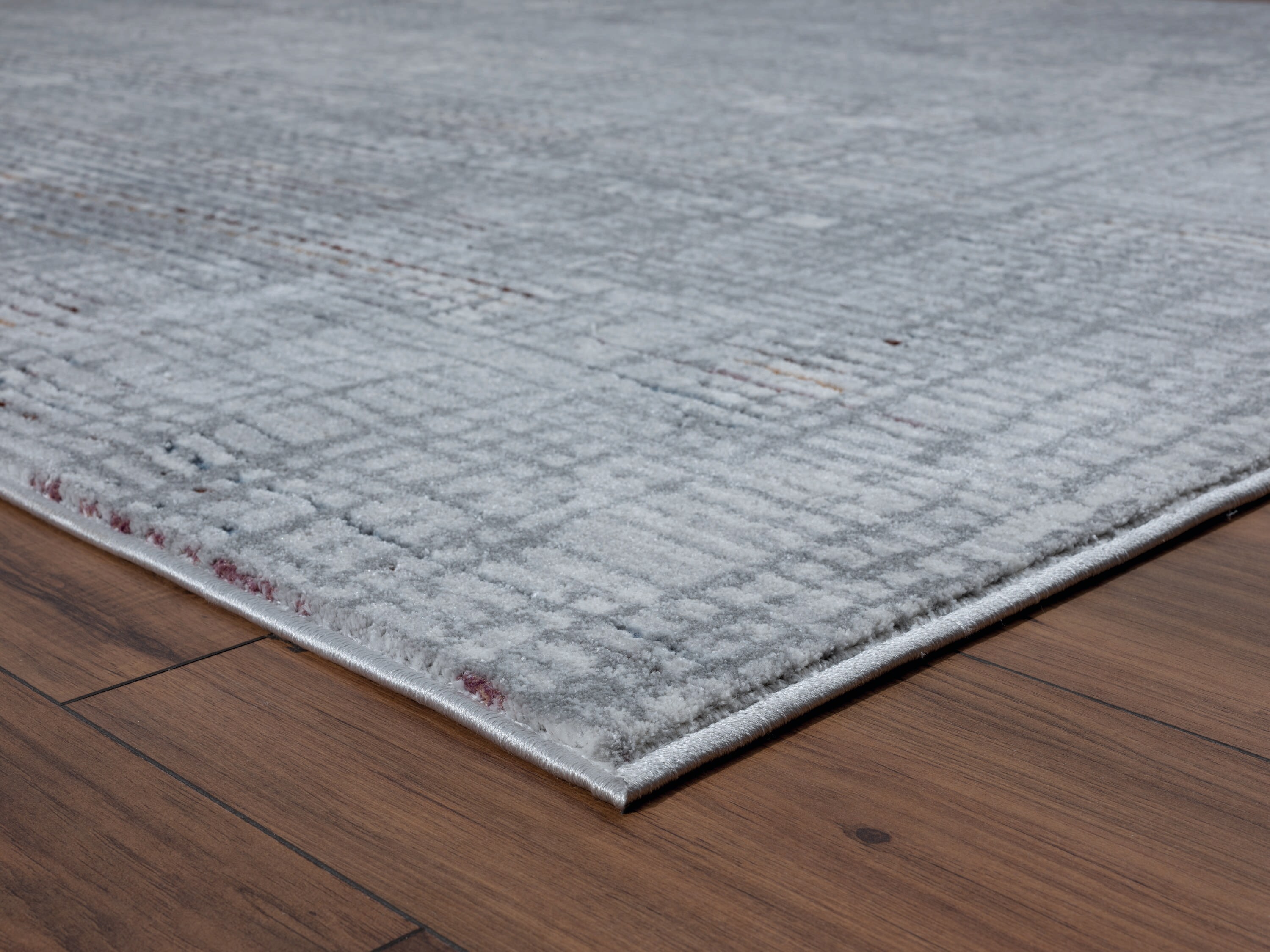 United Weavers Of America 4525 10533 28E rugs - View #3