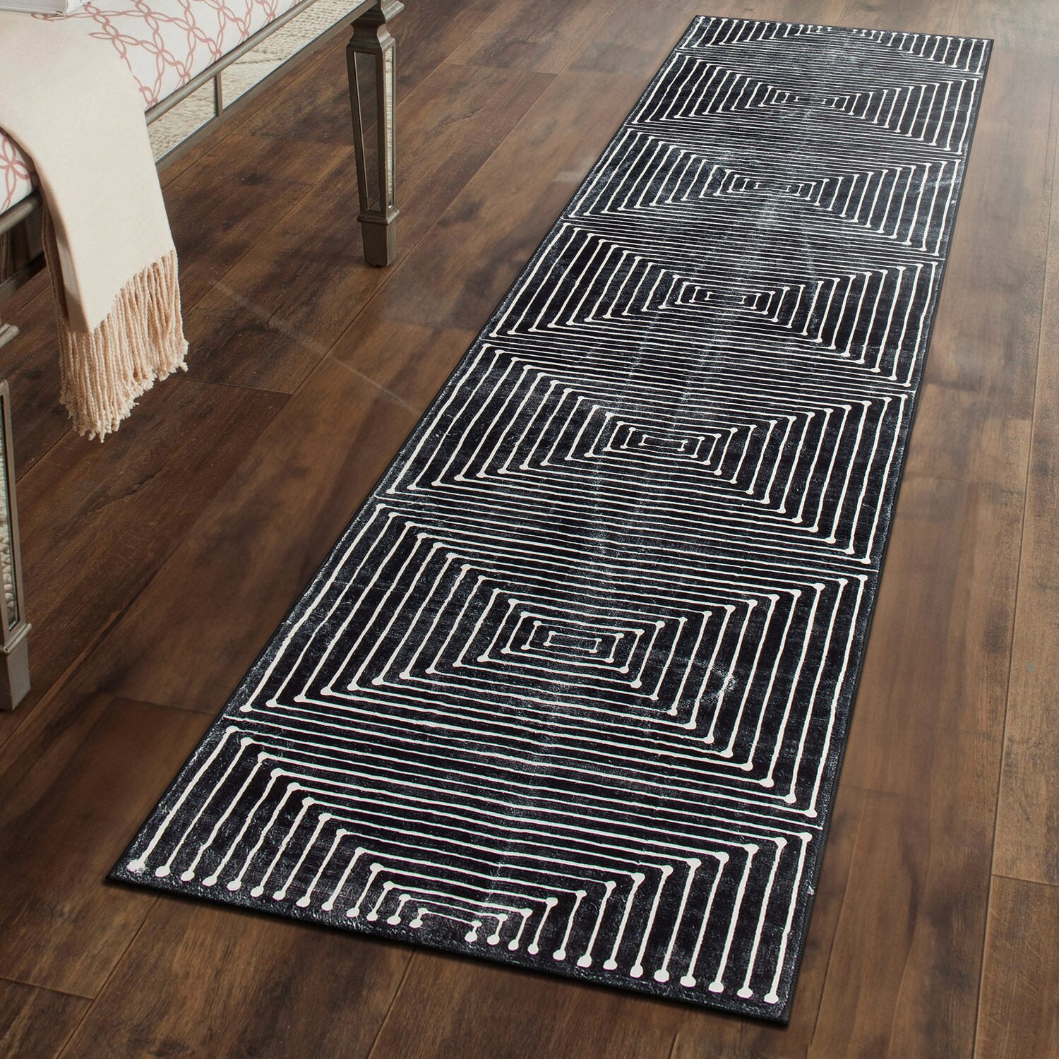 World Rug Gallery WR73BLACK2X6 rugs - View #2