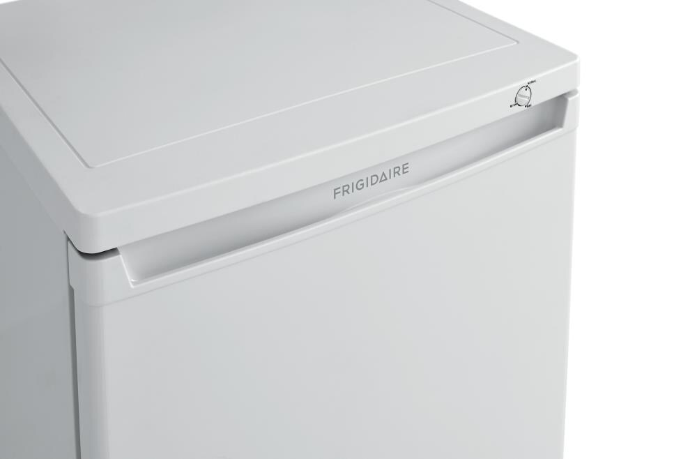 FFFC05M1TW in by Frigidaire in Middletown, NY - Frigidaire 5 Cu