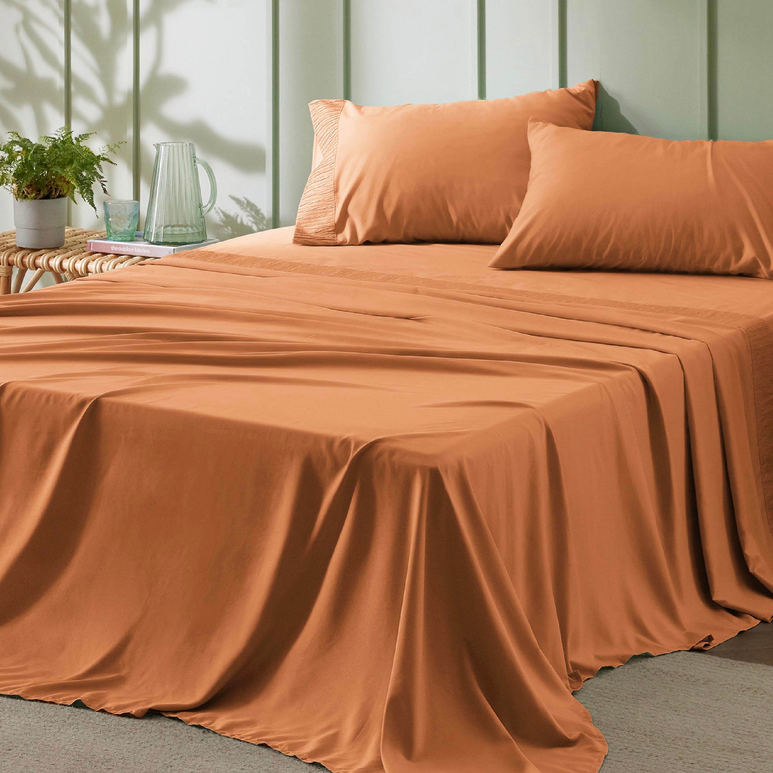 Bedsure King Size Sheets Set 4 Pieces Soft King Sheets Breathable and Cooling Hotel Luxury Easy Care Polyester Microfiber Bedding for Women Men Dusty Orange