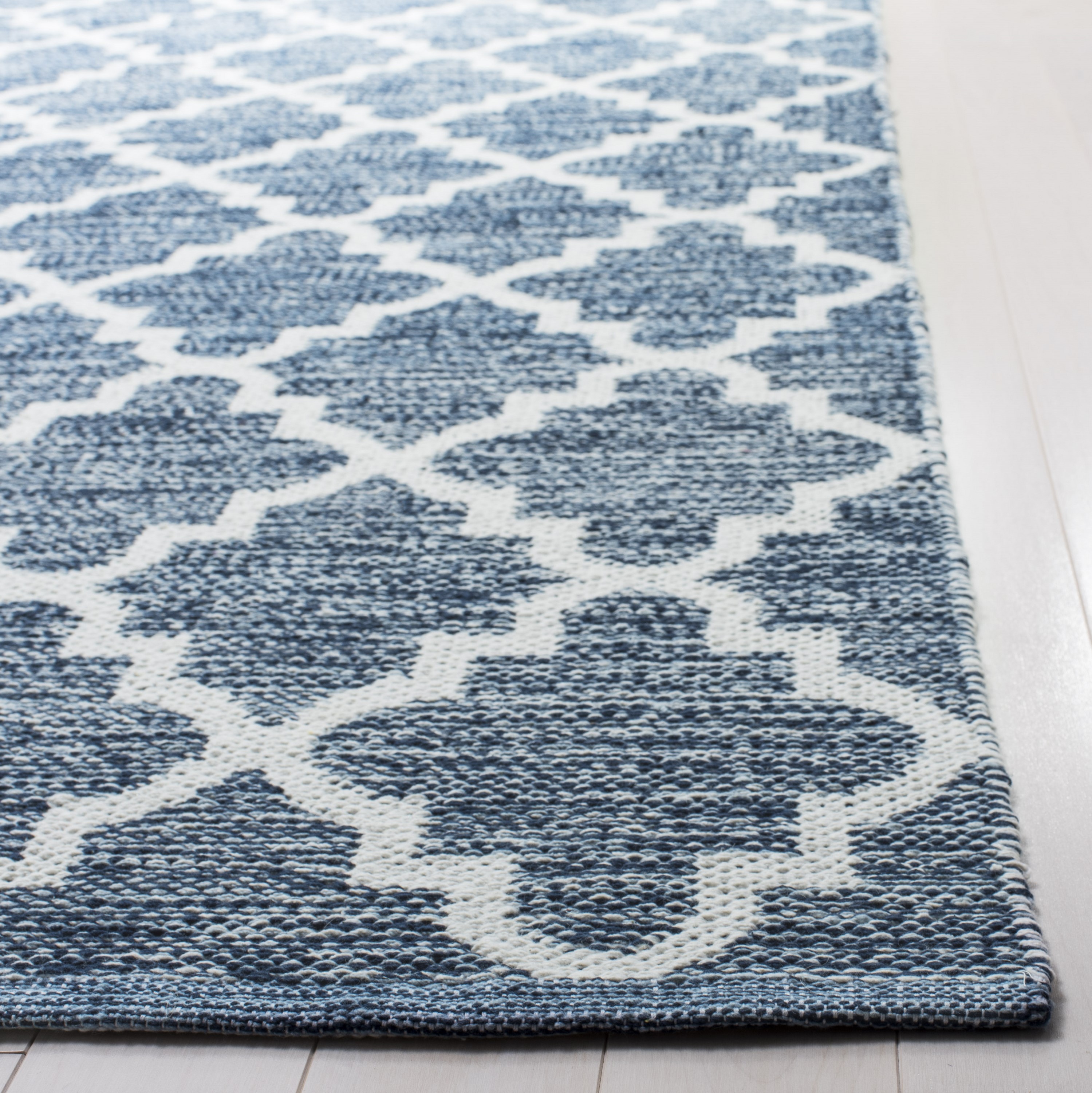Safavieh MTK611C-3 rugs - View #3