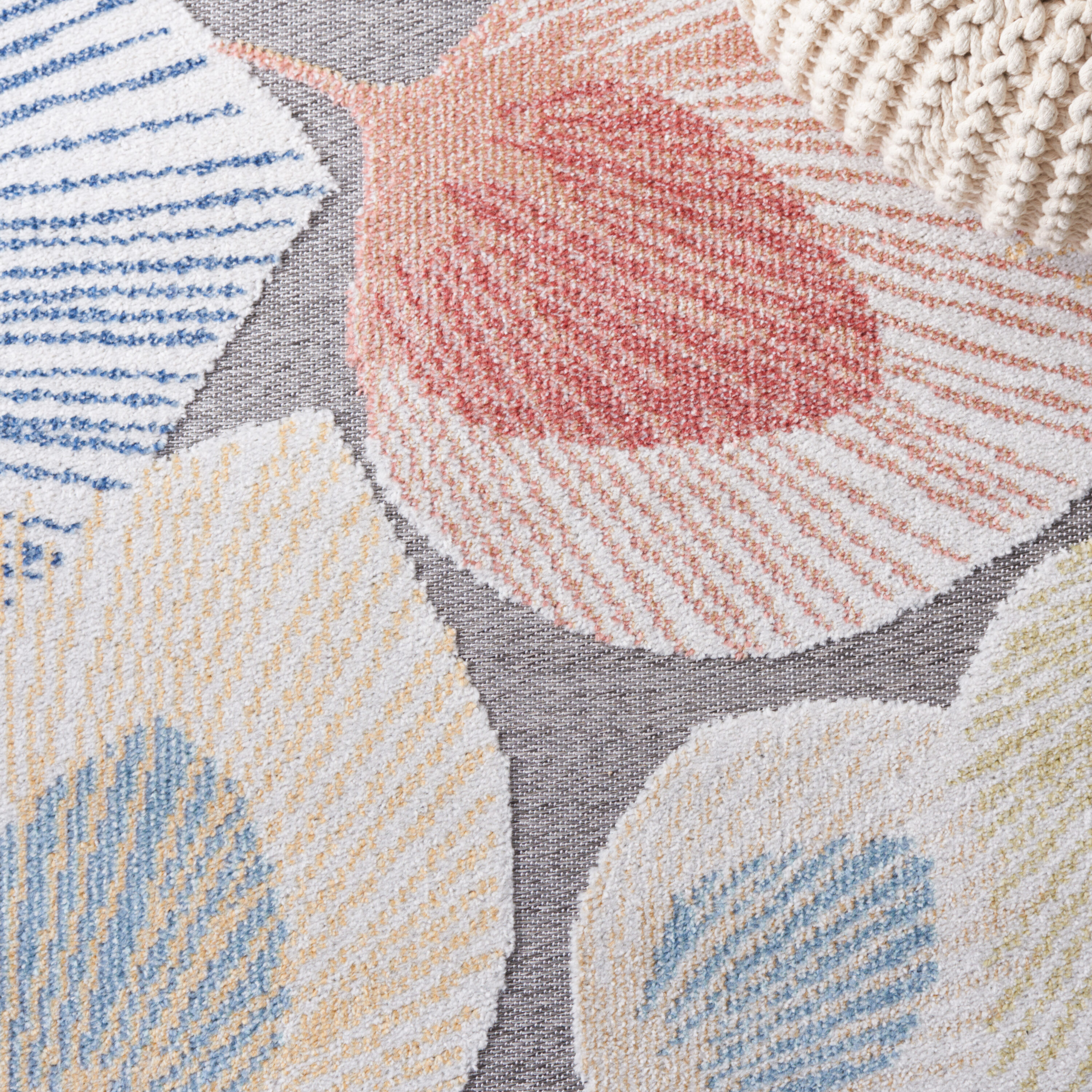 Safavieh SAR110A-4 rugs - View #7