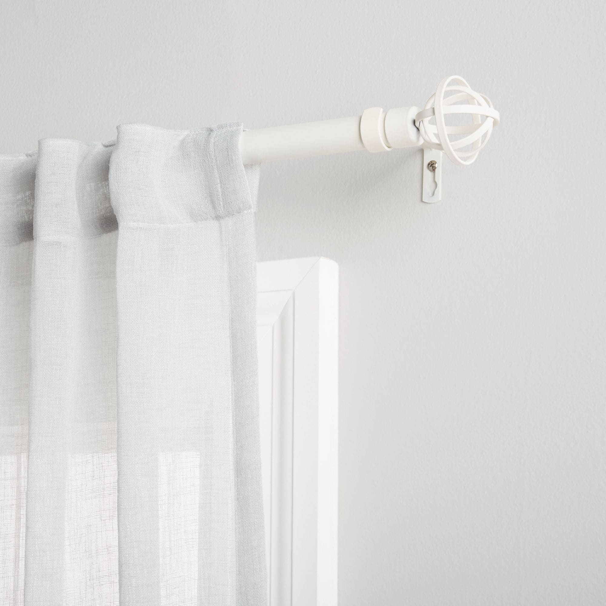 Exclusive Home RD014852DSEHB1 A146 Jetson 66-in to 120-in Matte White Iron Single Curtain Rod with Finials