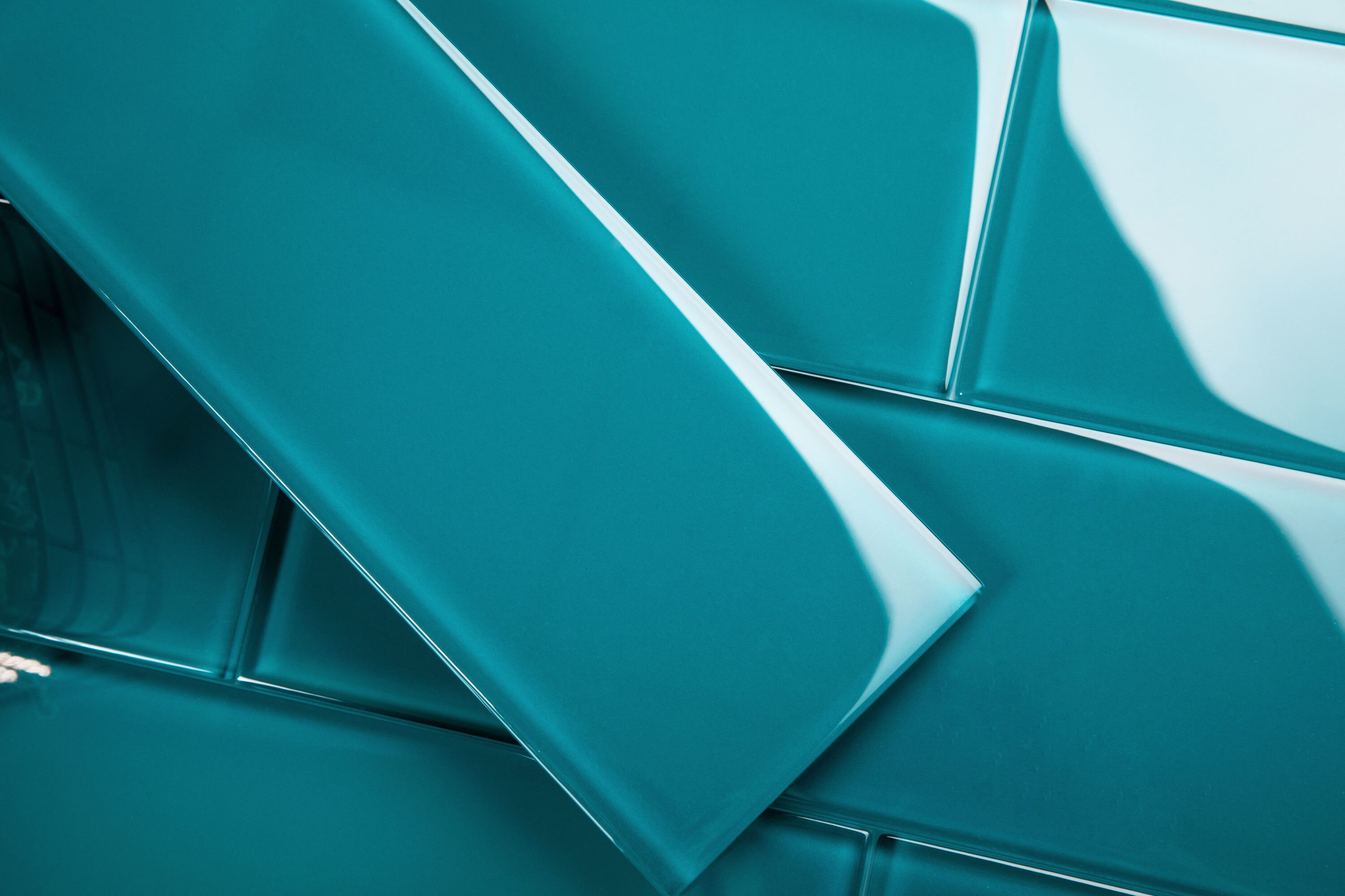 Giorbello 4x12 Glass Subway Tiles 15 Pack Dark Teal 4 In X 12 In Glossy Glass Subway Wall Tile