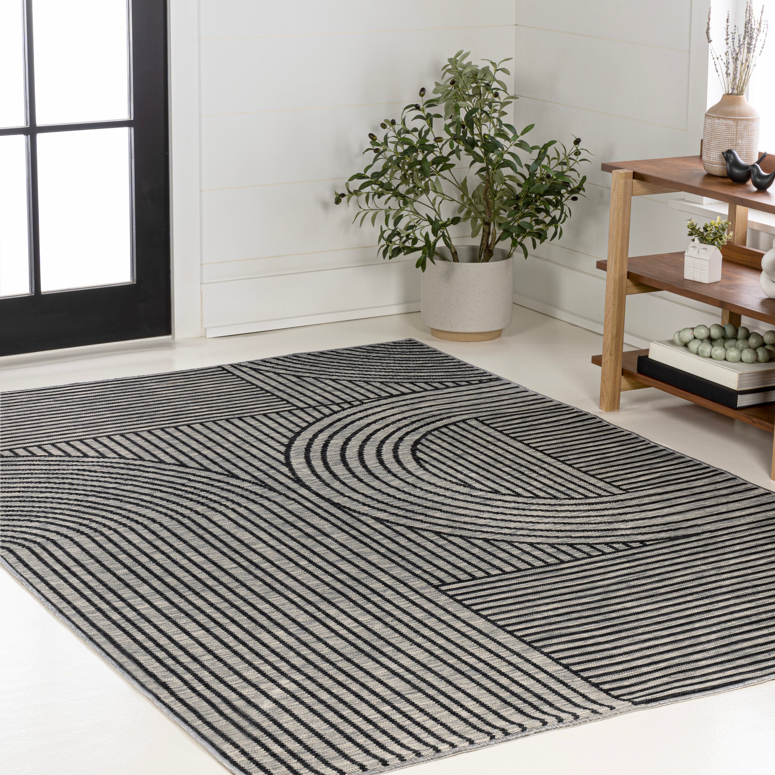 Zephyr Black and Cream Synthetic Stripe Reversible Rug 3' x 5'