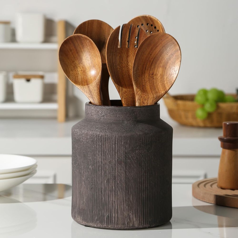 Aoibox  Farmhouse Ceramic Kitchen Utensil Holder Vertical Stripes Retro Design 6.1 x 6.1 x 7 Inch 1 Piece Countertop Crock Durable
