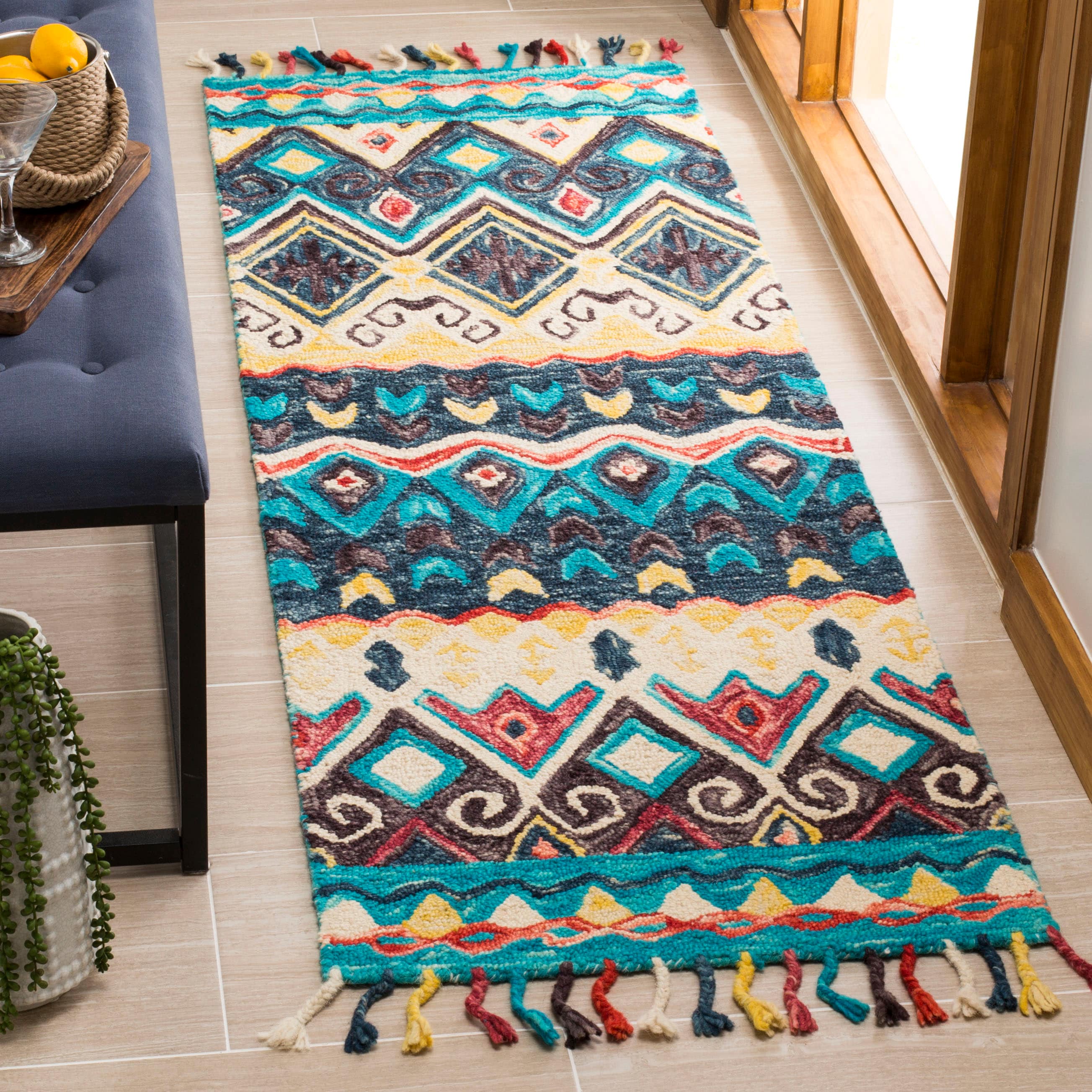 Handmade Bohemian Chic Blue Wool Area Rug - 2'3" x 5'