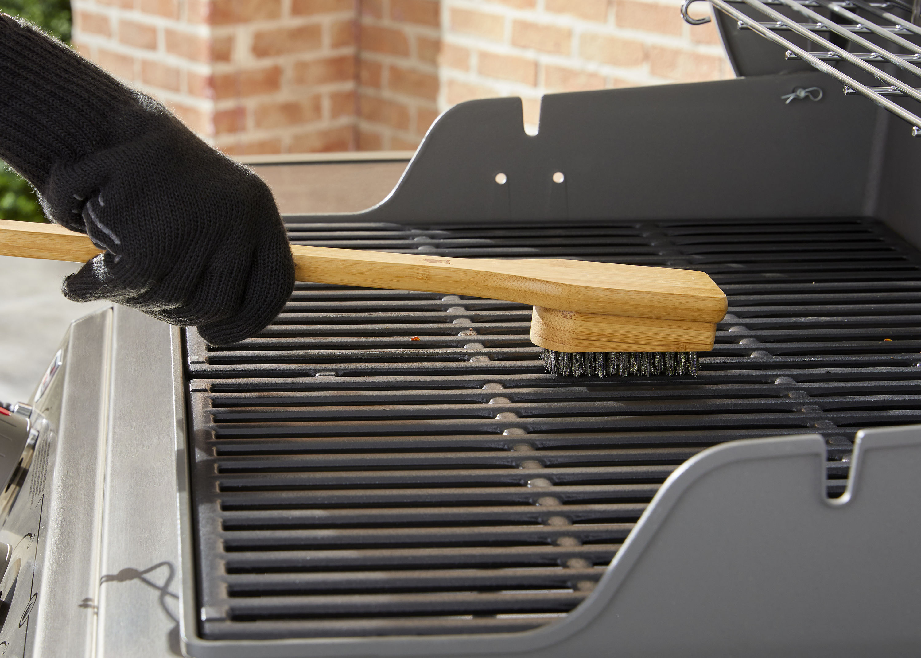 STAINLESS STEEL GAS GRILL CLEANING KIT WEBER
