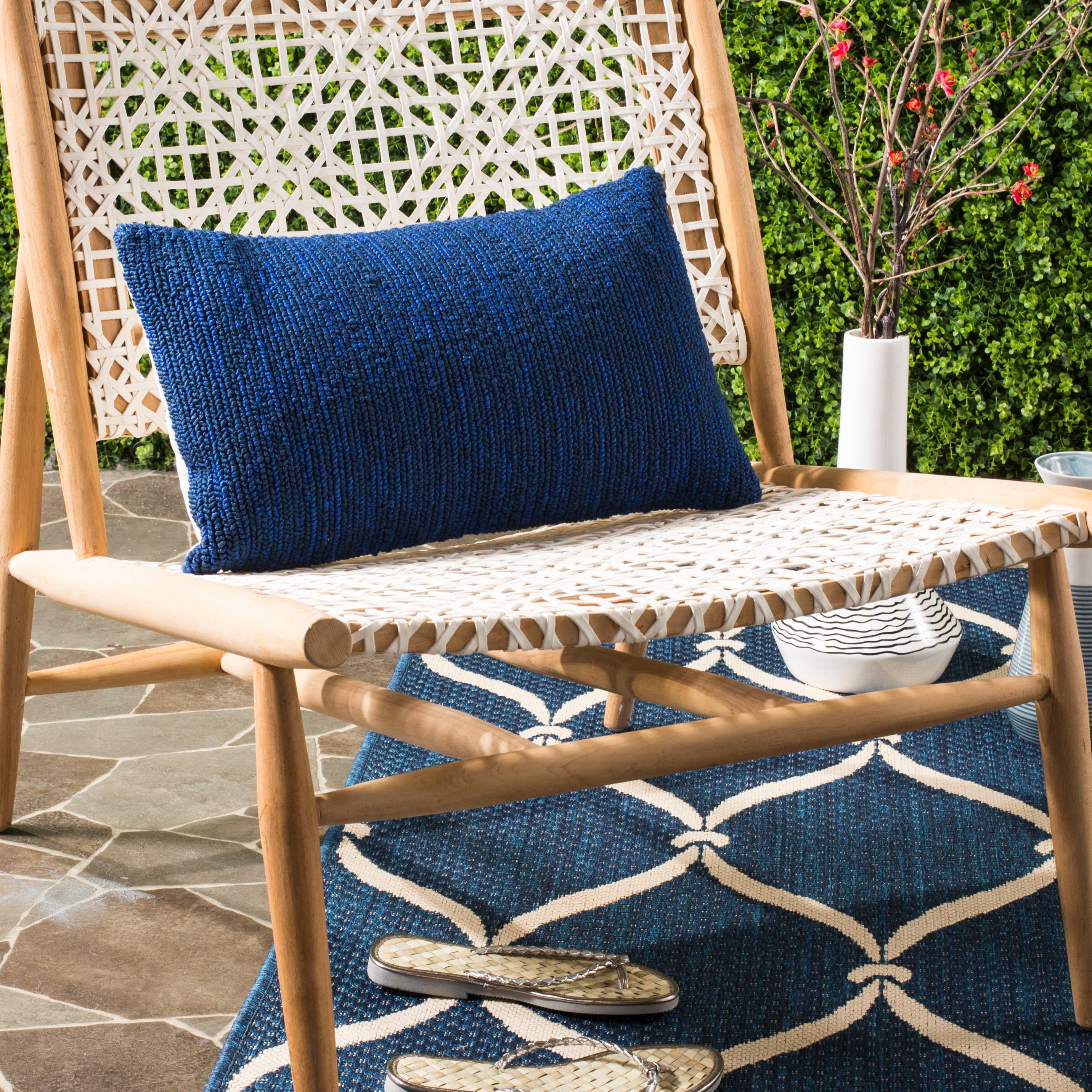 Safavieh PPL112B-1220-SET2 Accent-Pillows - View #3