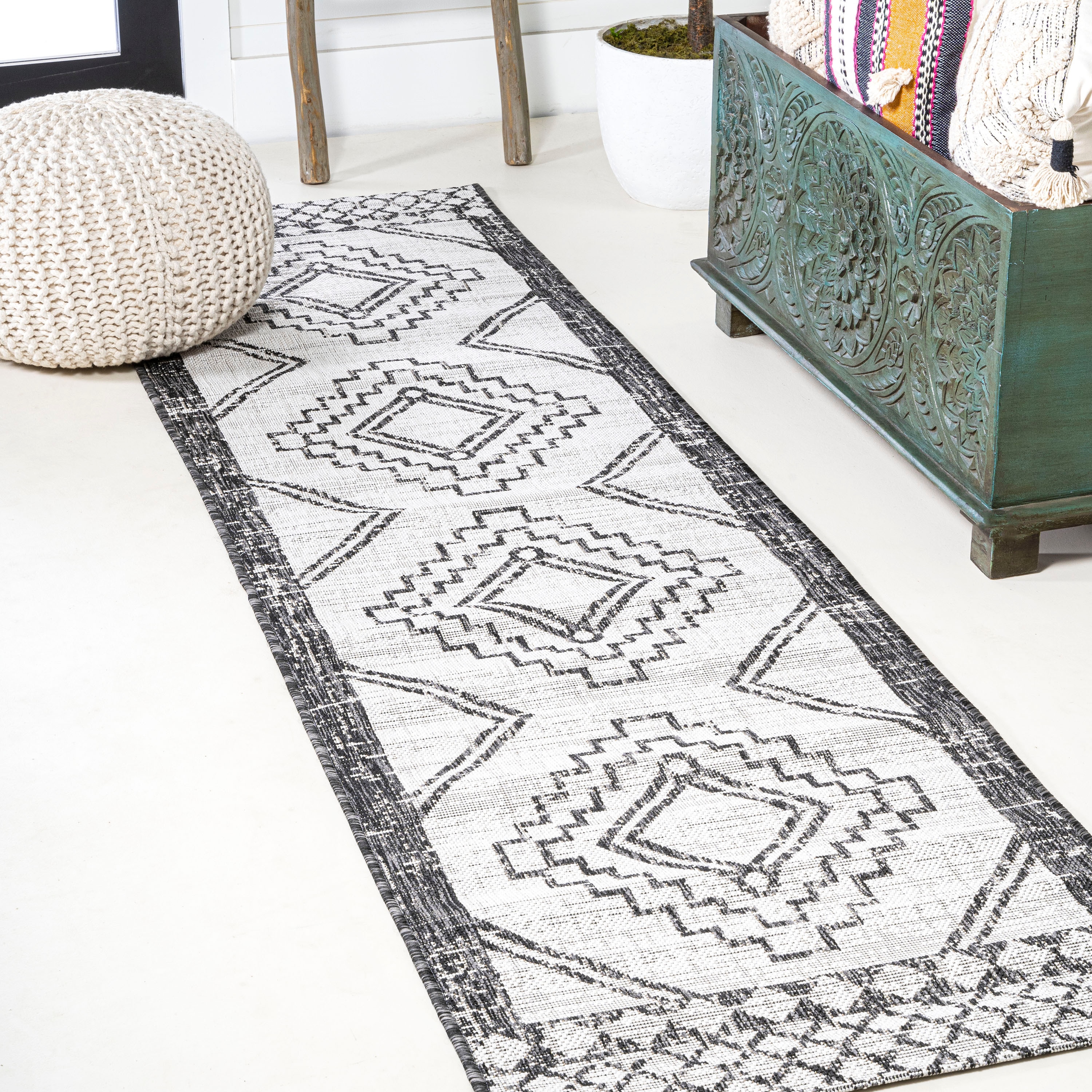 Grey Black Bohemian Tribal Area Carpet, Retro Grid Small Entrance