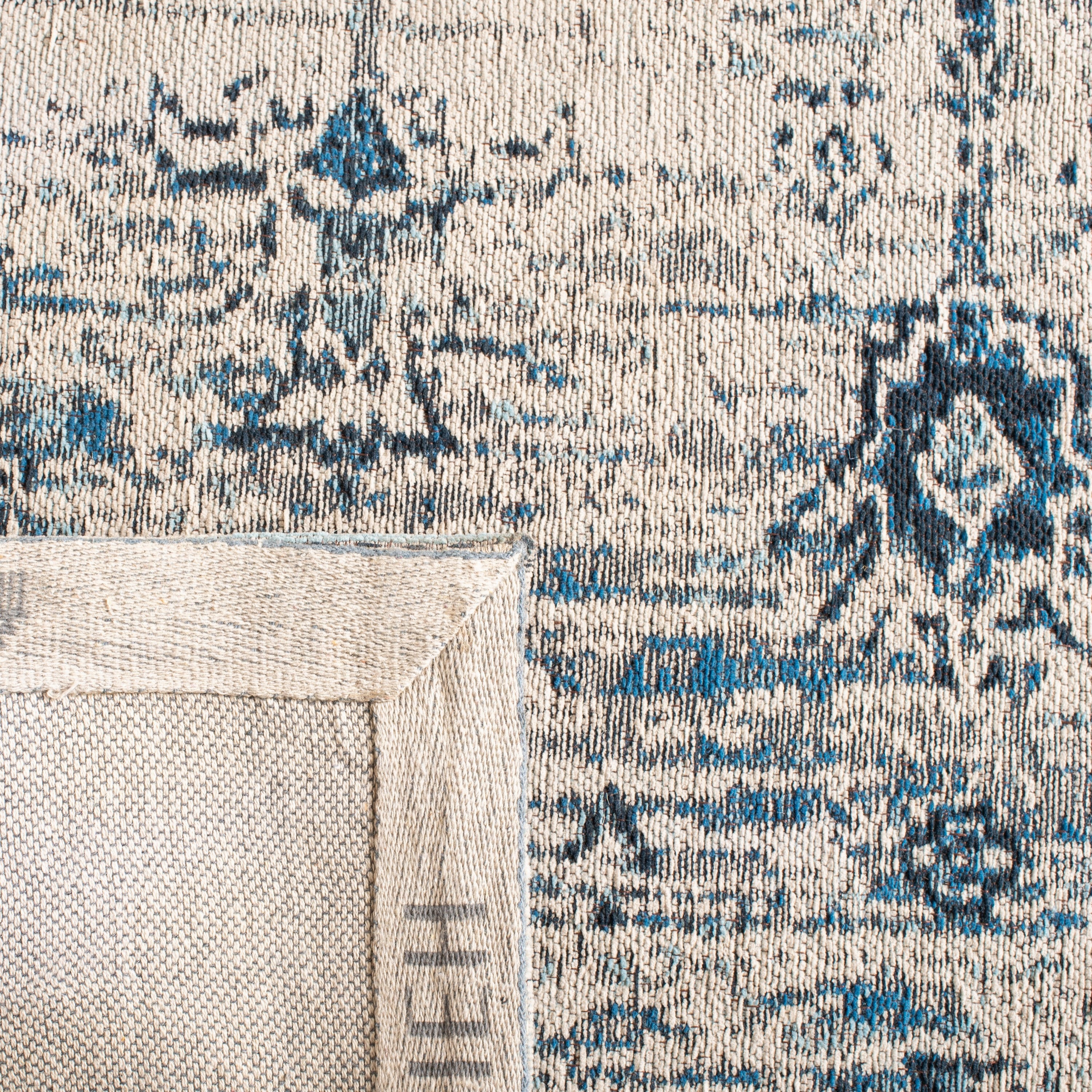 Safavieh CLV113M-4 rugs - View #7