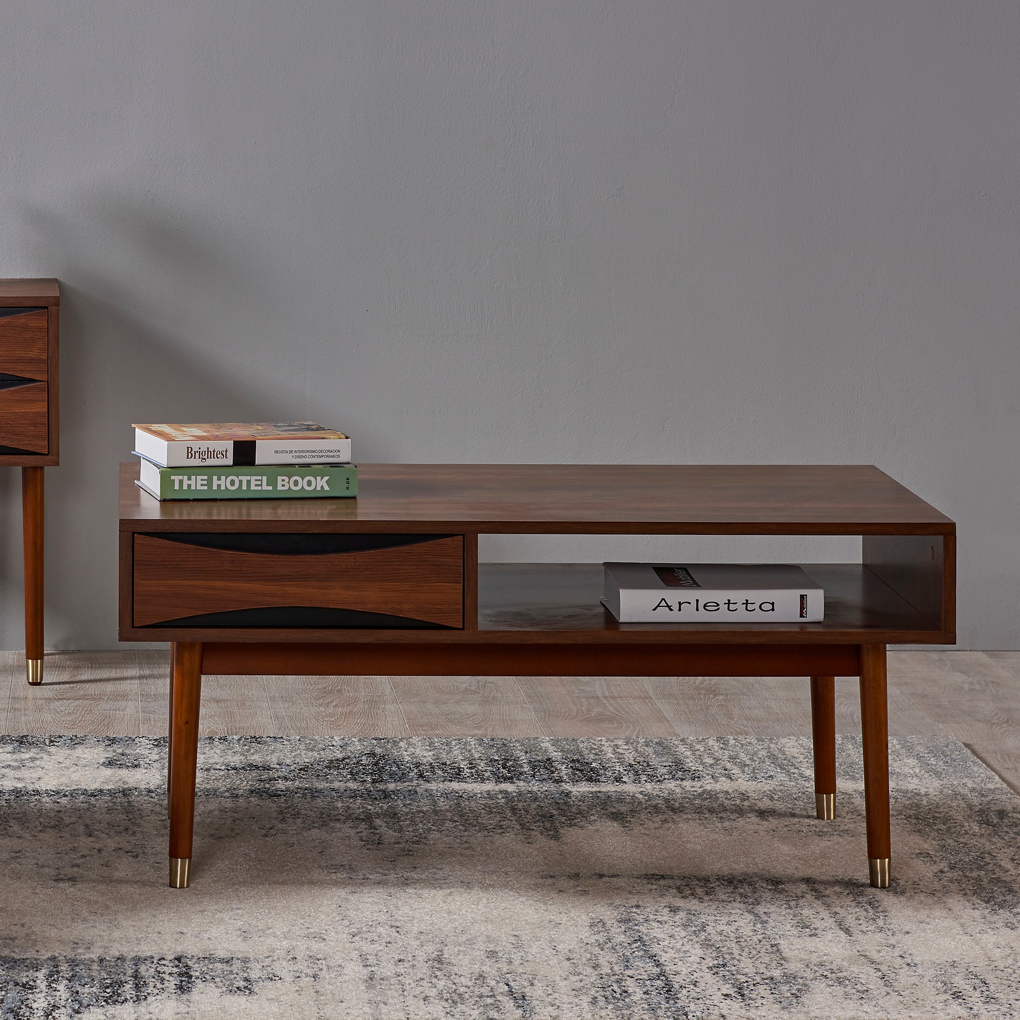 versanora dawson coffee table