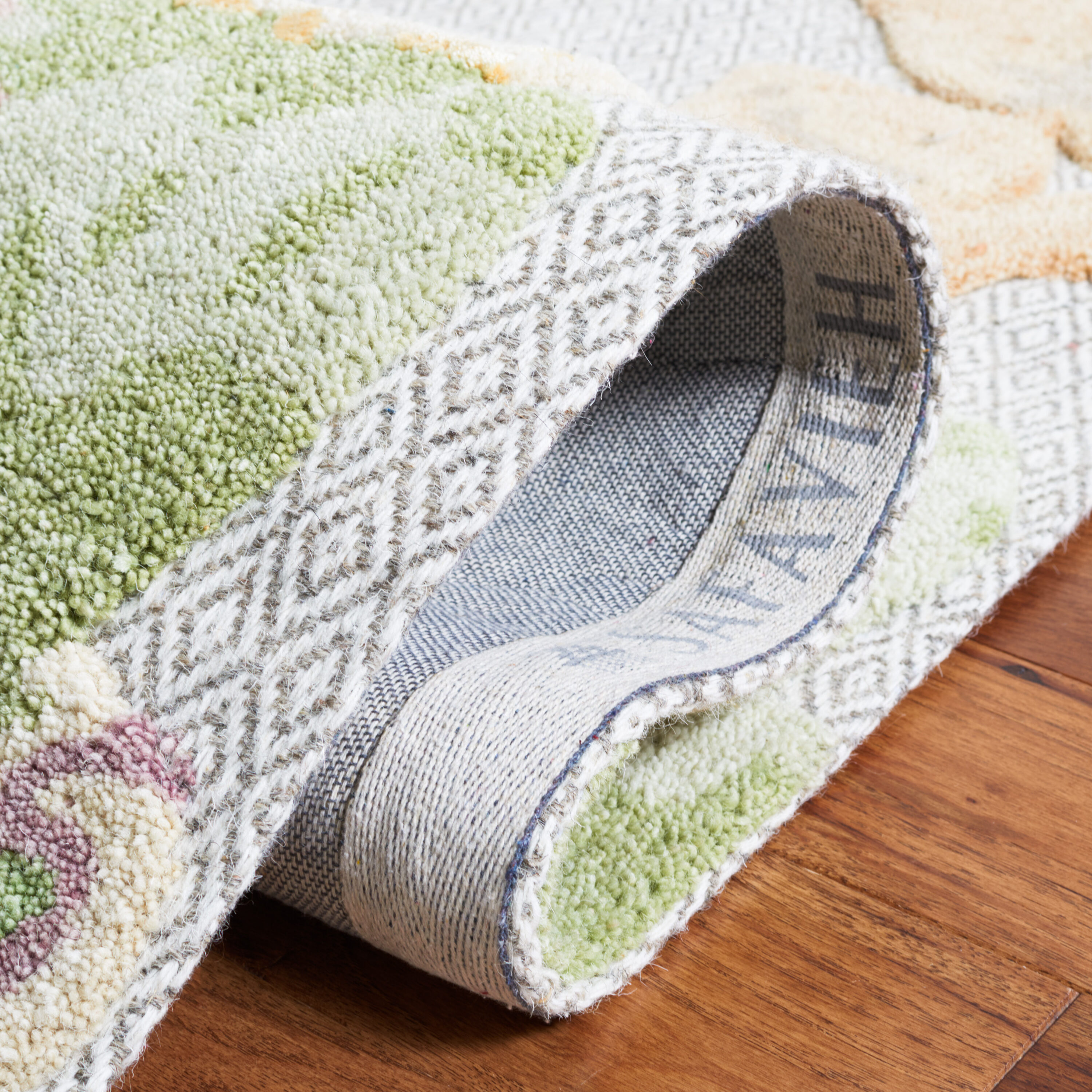 Safavieh GLM602P-4 rugs - View #7