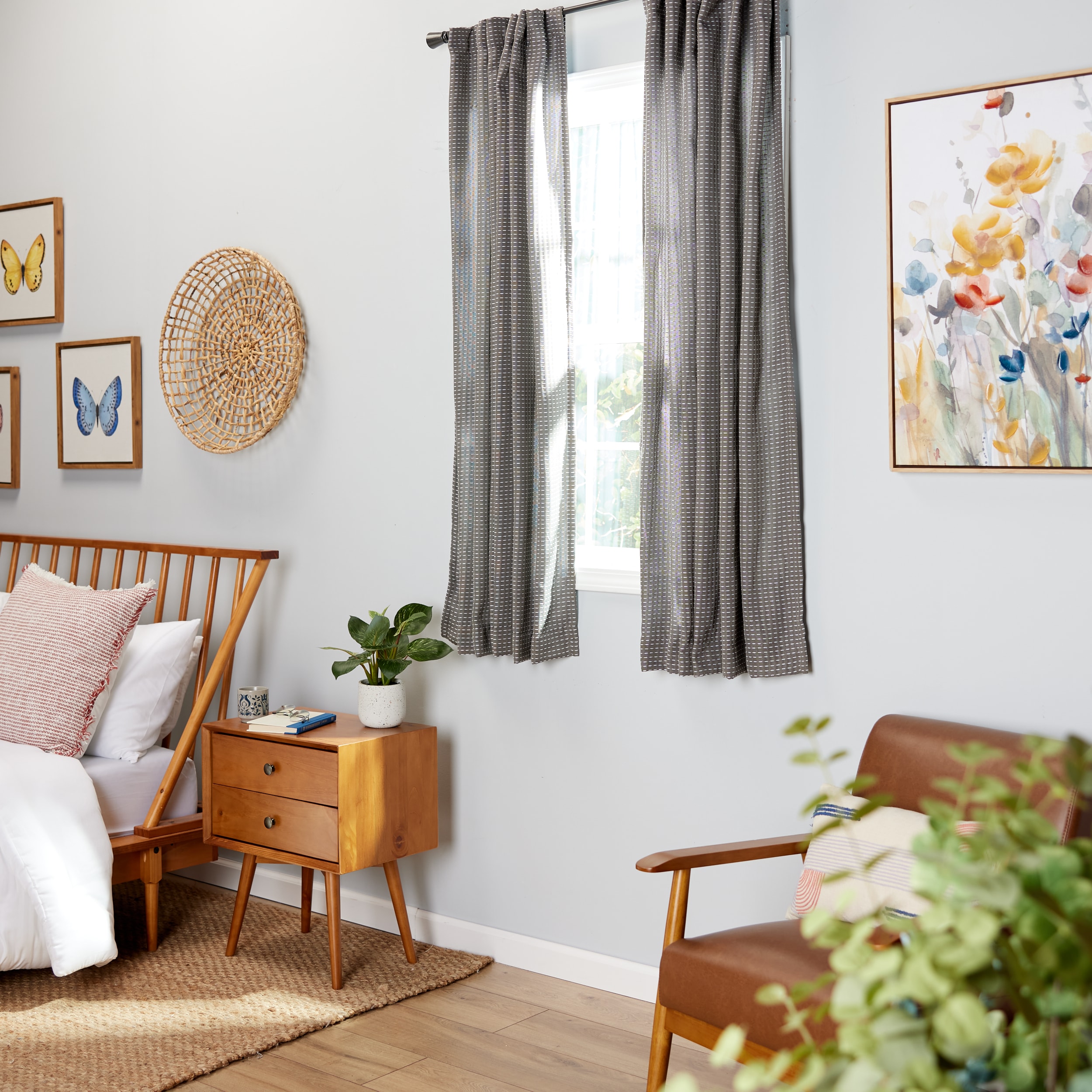 Origin 21 60400 63-Inches Grey Room darkening Standard lined Back tab/Pinch pleat/Rod pocket Single curtain panel
