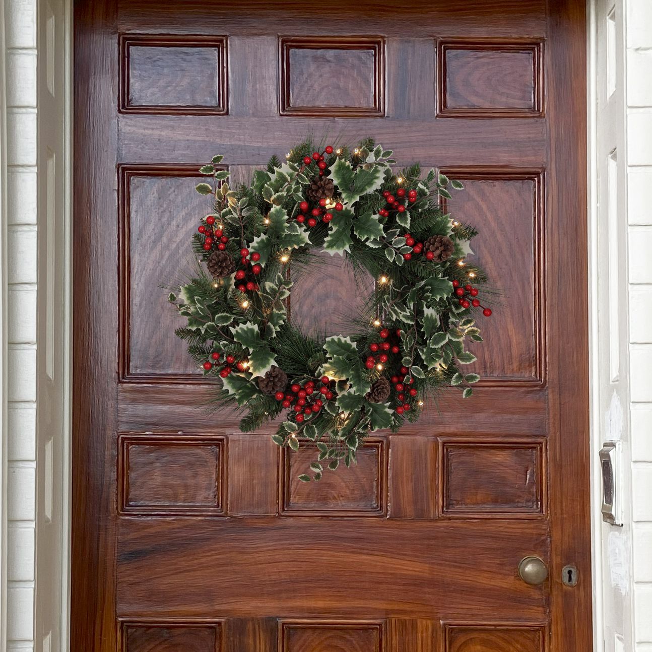 Haute Decor DCWR2408 Artificial-Christmas-Wreaths - View #3