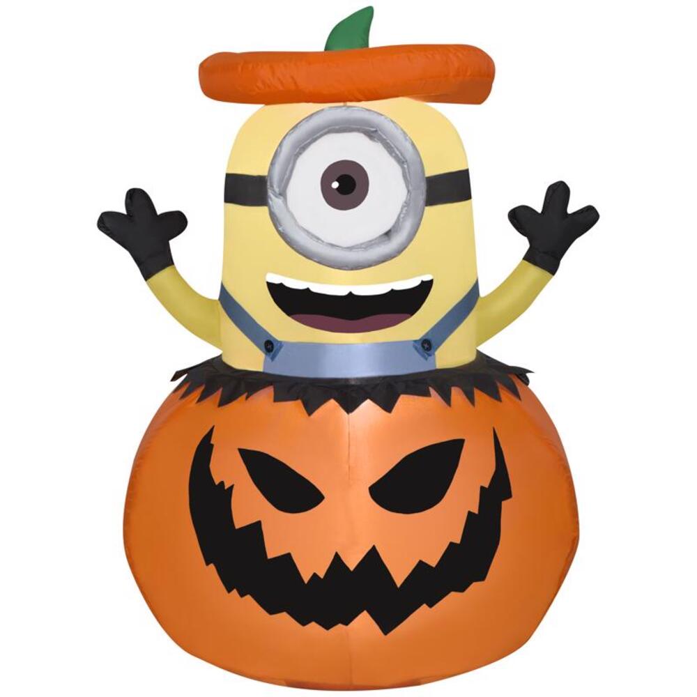Gemmy 224952 3.5 ft. Prelit Minion Stuart in Jack-O'-Lantern Inflatable