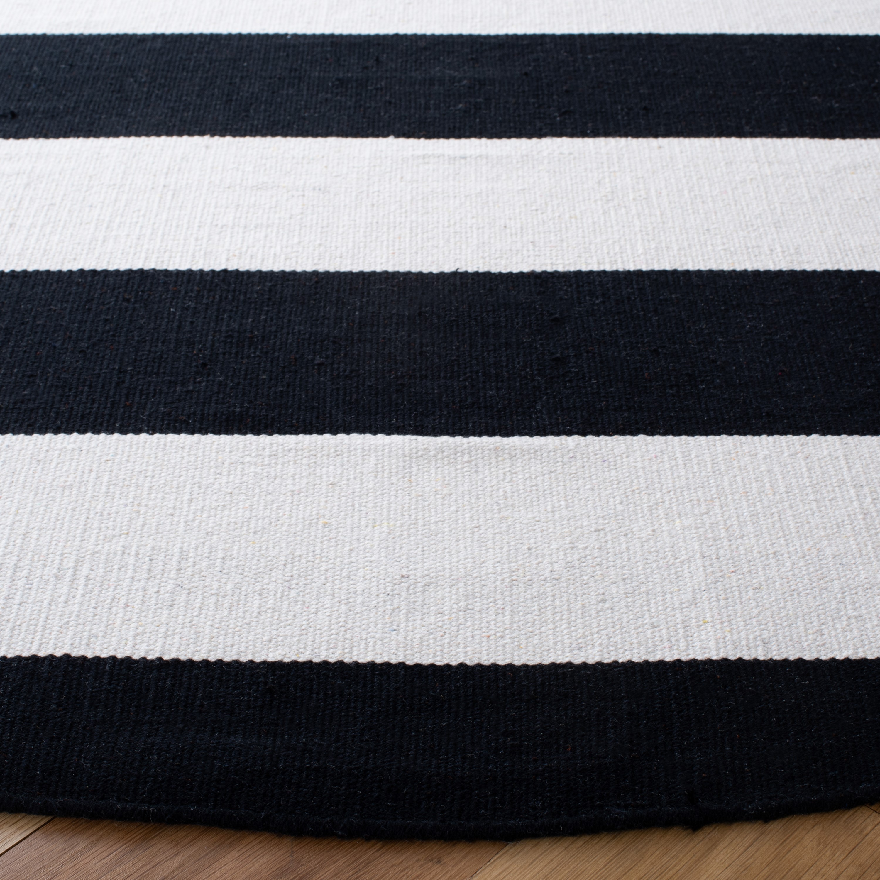 Safavieh MTK712D-8R rugs - View #3