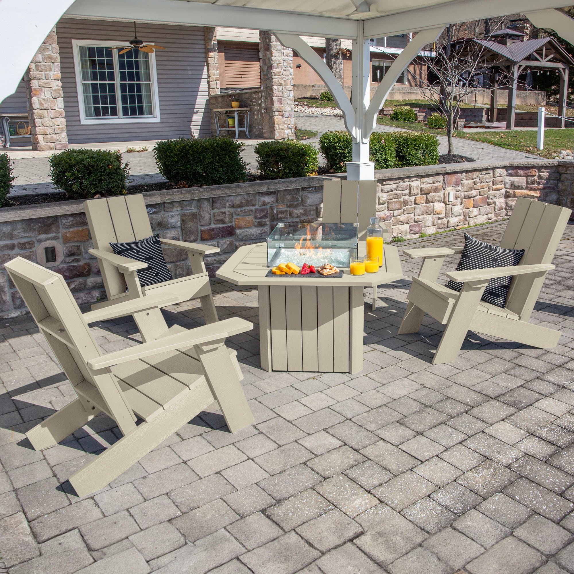 highwood AD-KITCHRAD05-WAE 5 -Piece Patio Conversation Set